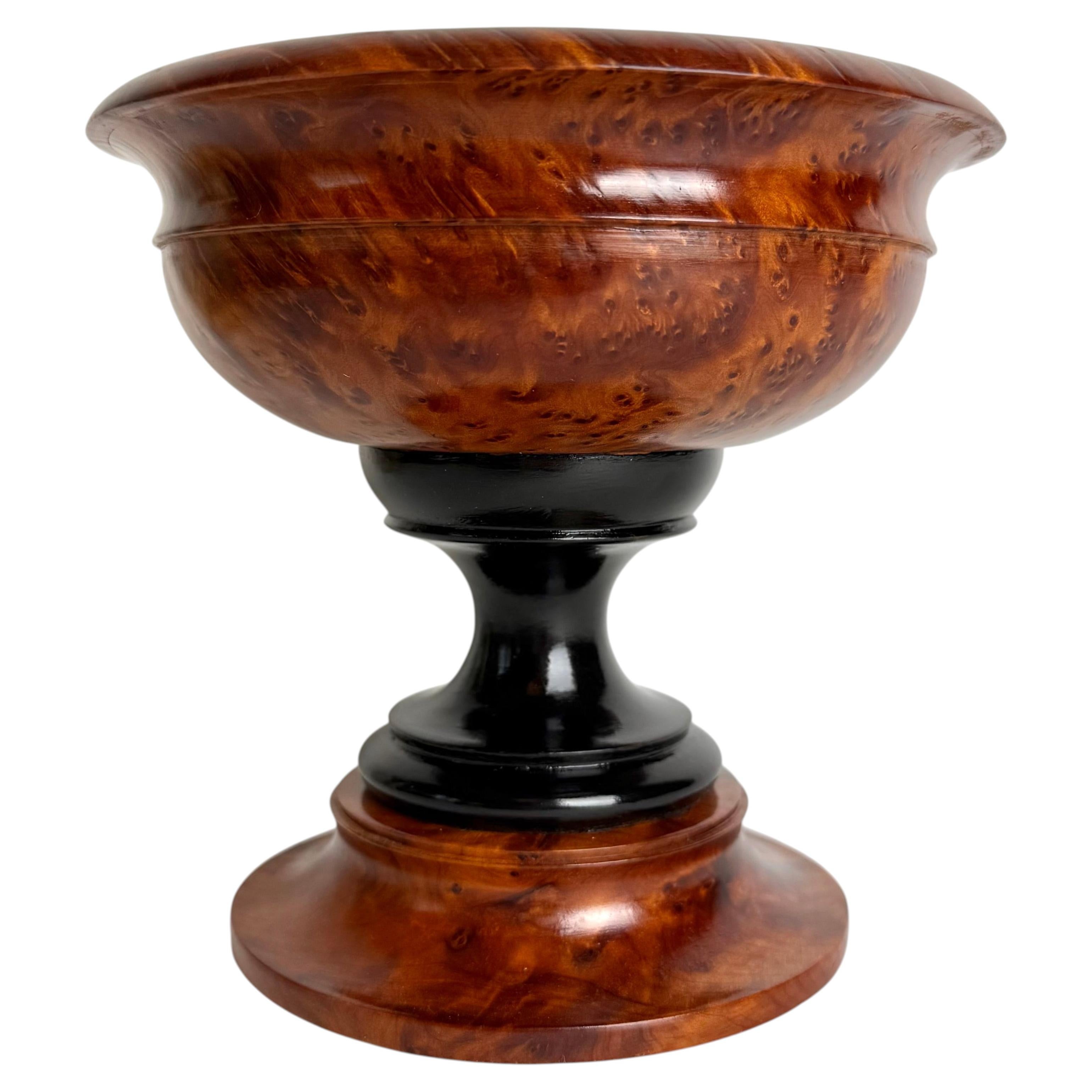 French Thuya Burl Footed Bowl with Ebonized Center, Late 19th Century For Sale