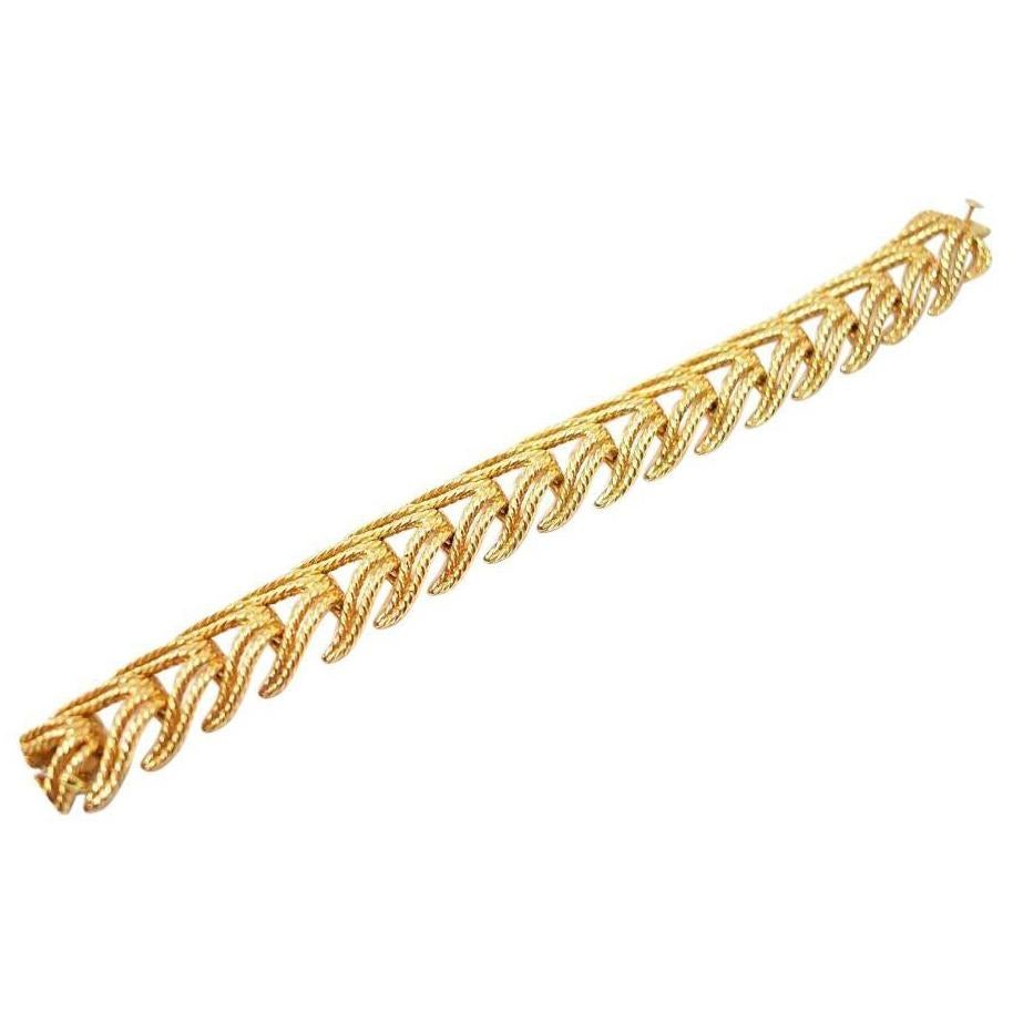 French Tiffany & Co. 18 Karat Gold Necklace and Bracelet Set, circa 1990