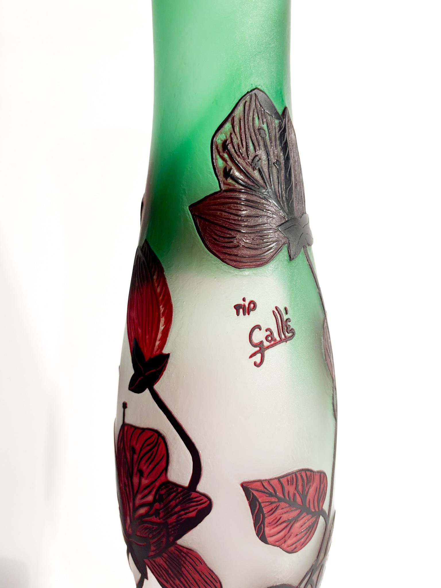 Vase en verre Tip-Gallé à motif de feuilles des années 1960 1