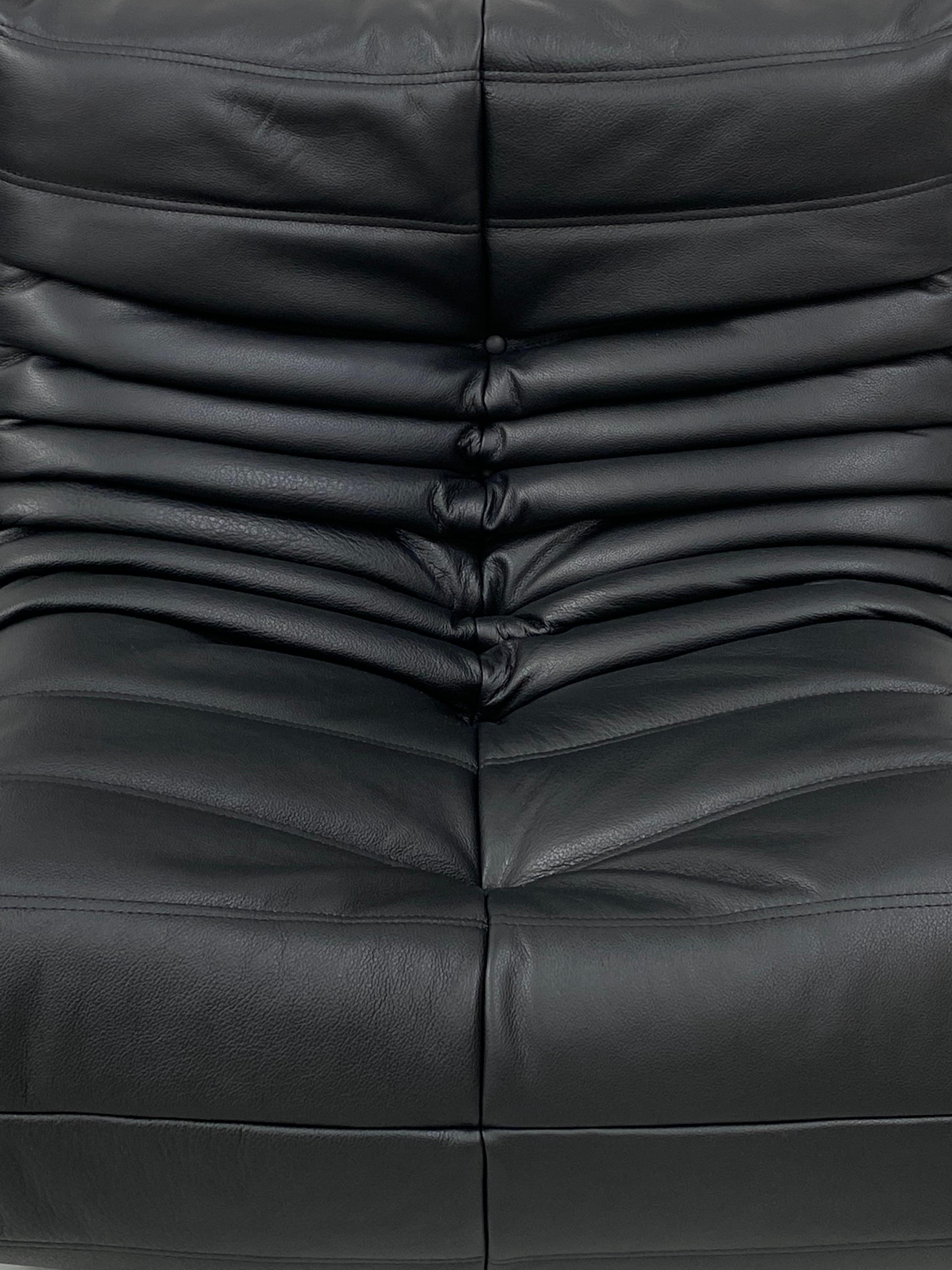 French Togo Chair and Ottoman in Black Leather by M. Ducaroy for Ligne Roset. In Excellent Condition In Eindhoven, Noord Brabant