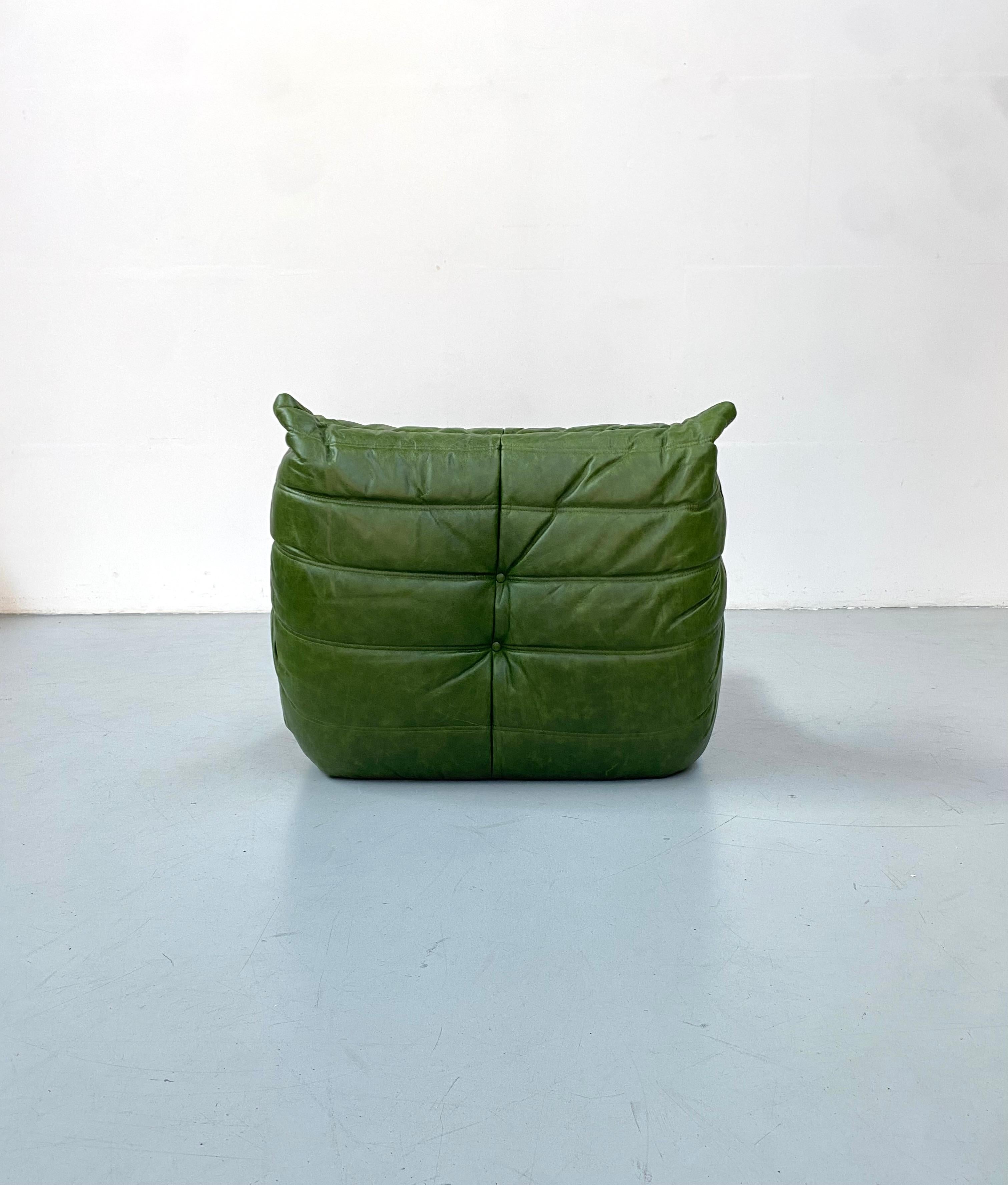 French Togo Chair and Ottoman in Green Leather by M. Ducaroy for Ligne Roset. 5
