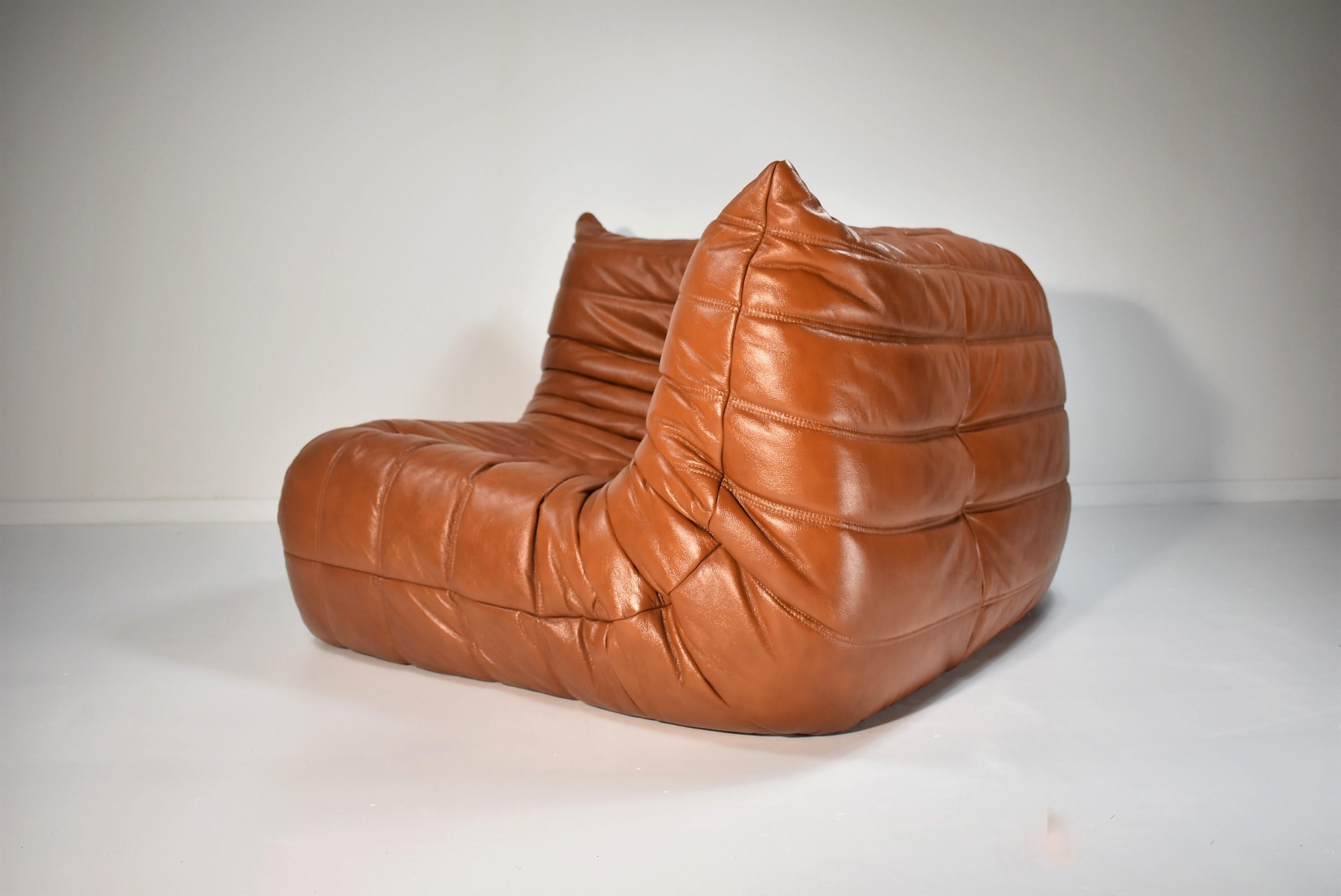 Late 20th Century French Togo Corner Seat in Brown/Orange Leather, Michel Ducaroy for Ligne Roset For Sale