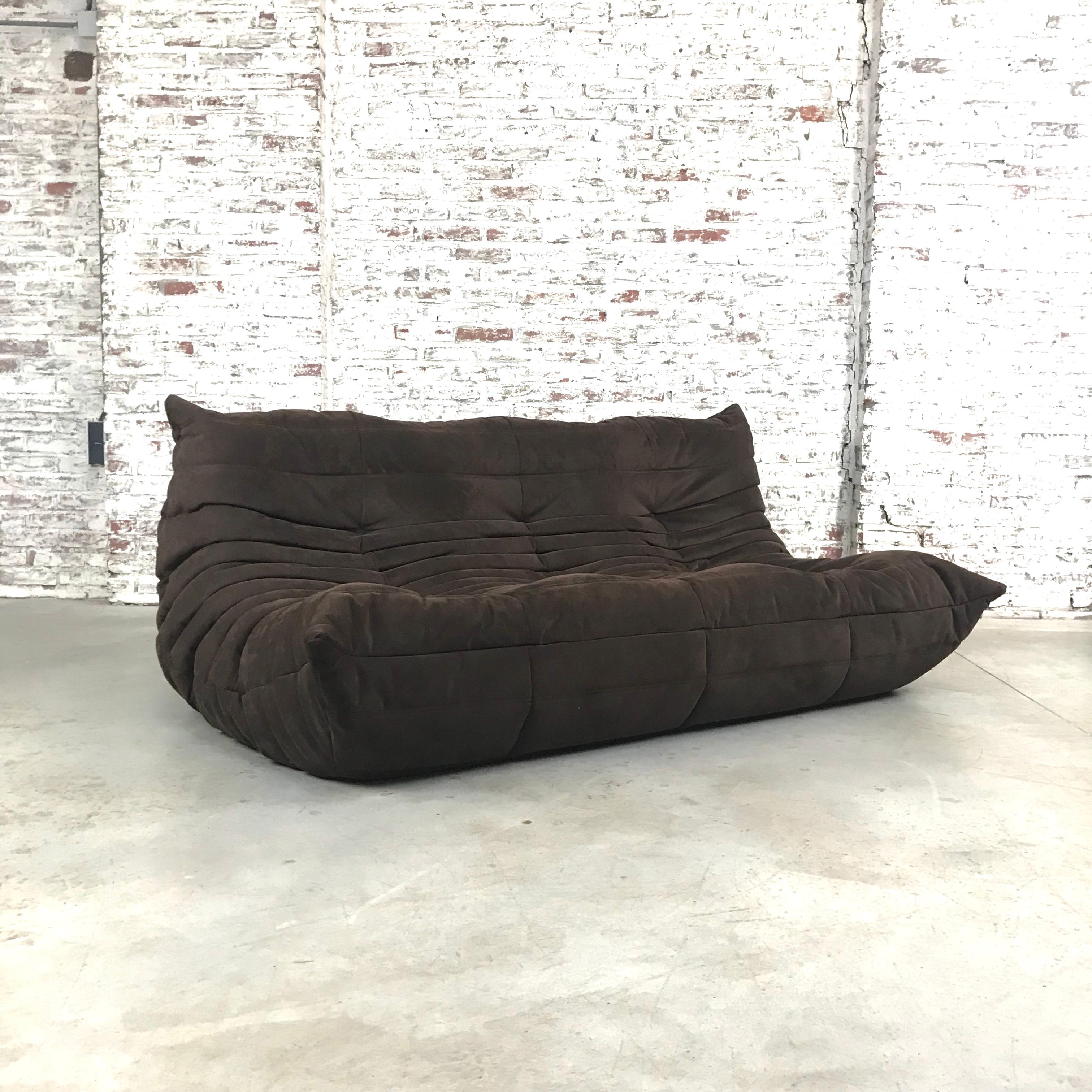 ligne roset togo large settee alcantara