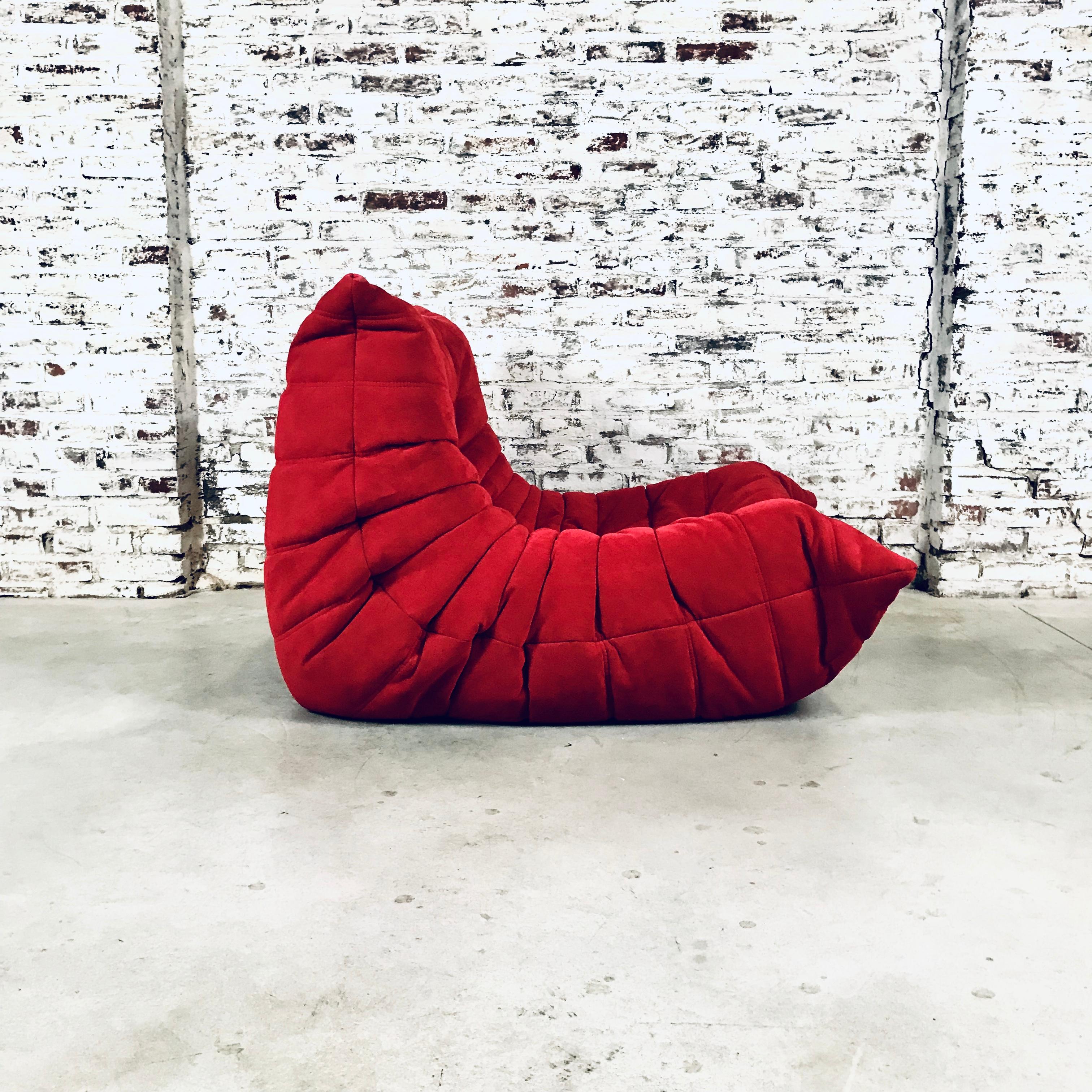 Fabric French Togo Lounge Chair in Alcantar Goya Red by Michel Ducaroy for Ligne Roset For Sale