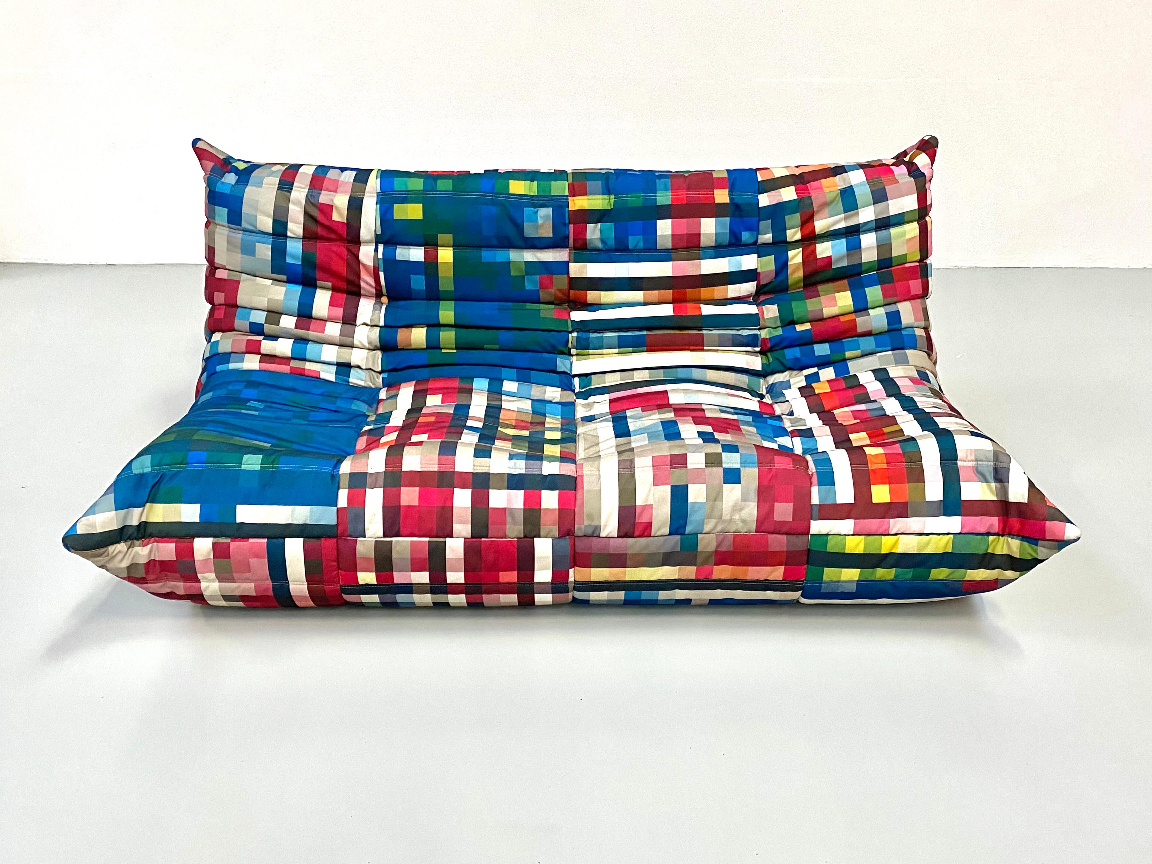 Fabric French Togo Shanghai Sofa by Michel Ducaroy & Cristian Zuzunga for Ligne Roset. For Sale