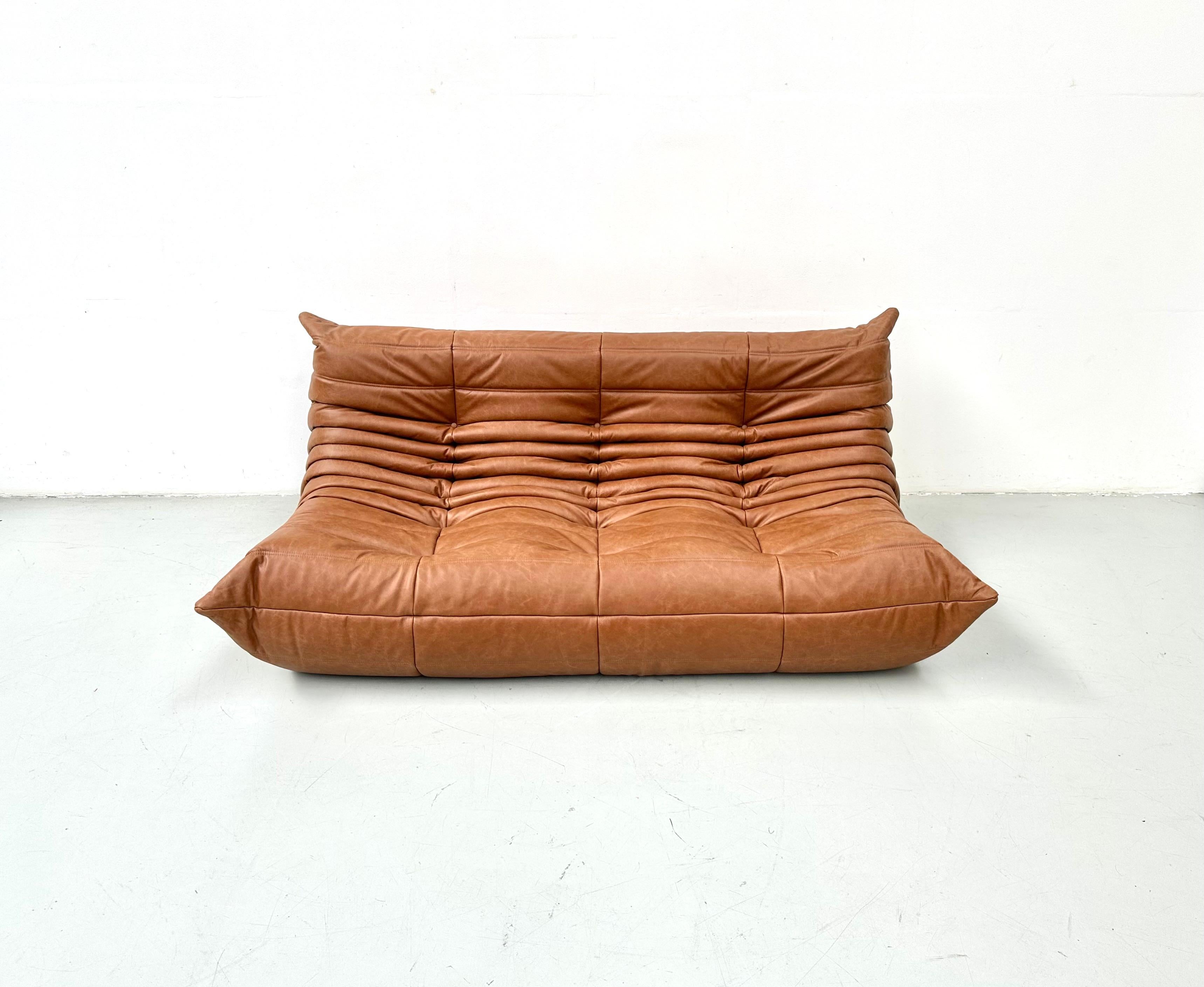 French Togo Sofa in Cognac  Leather by Michel Ducaroy for Ligne Roset. 3