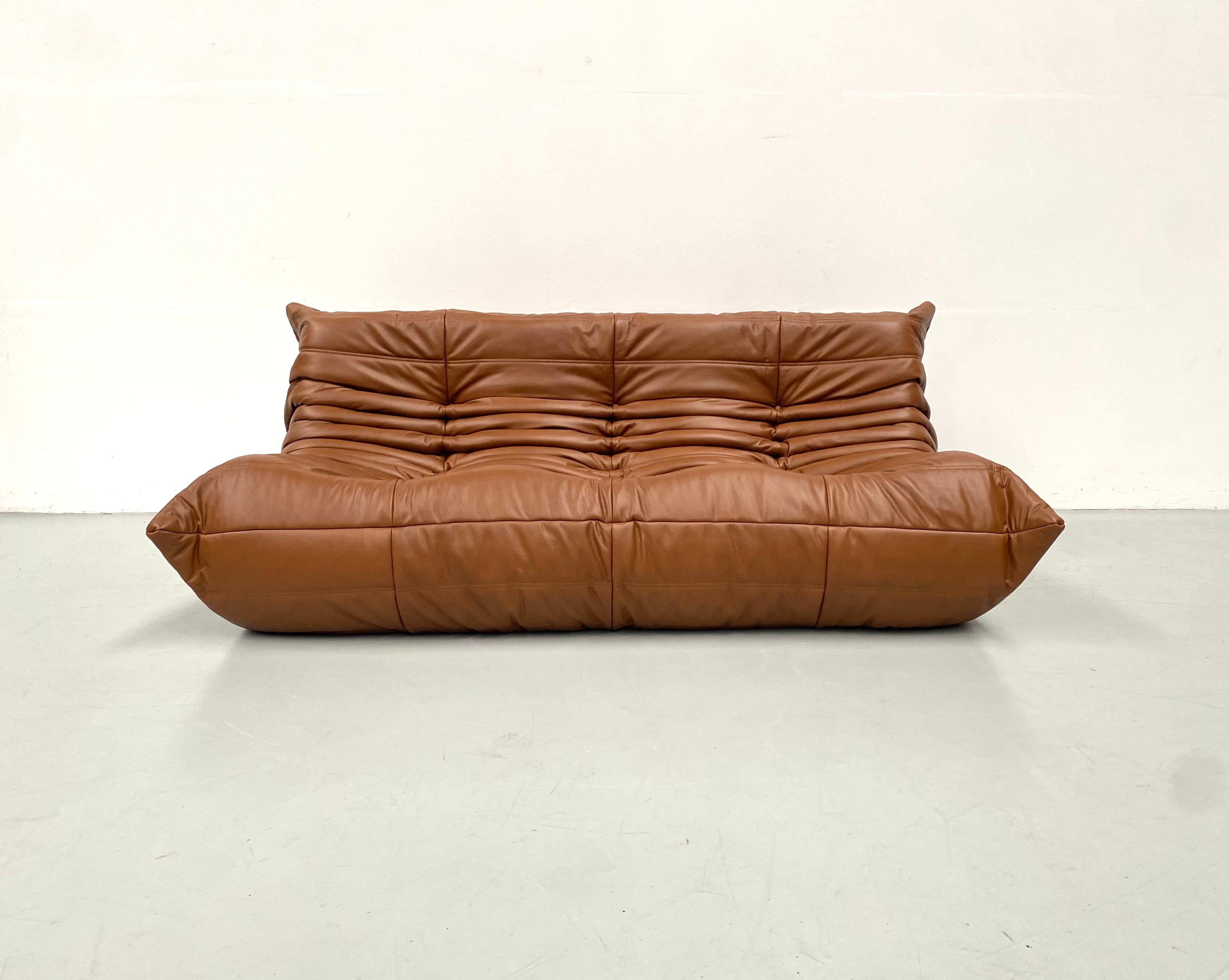 Modern French Togo Sofa in Dark Cognac Leather by Michel Ducaroy for Ligne Roset, 1970s