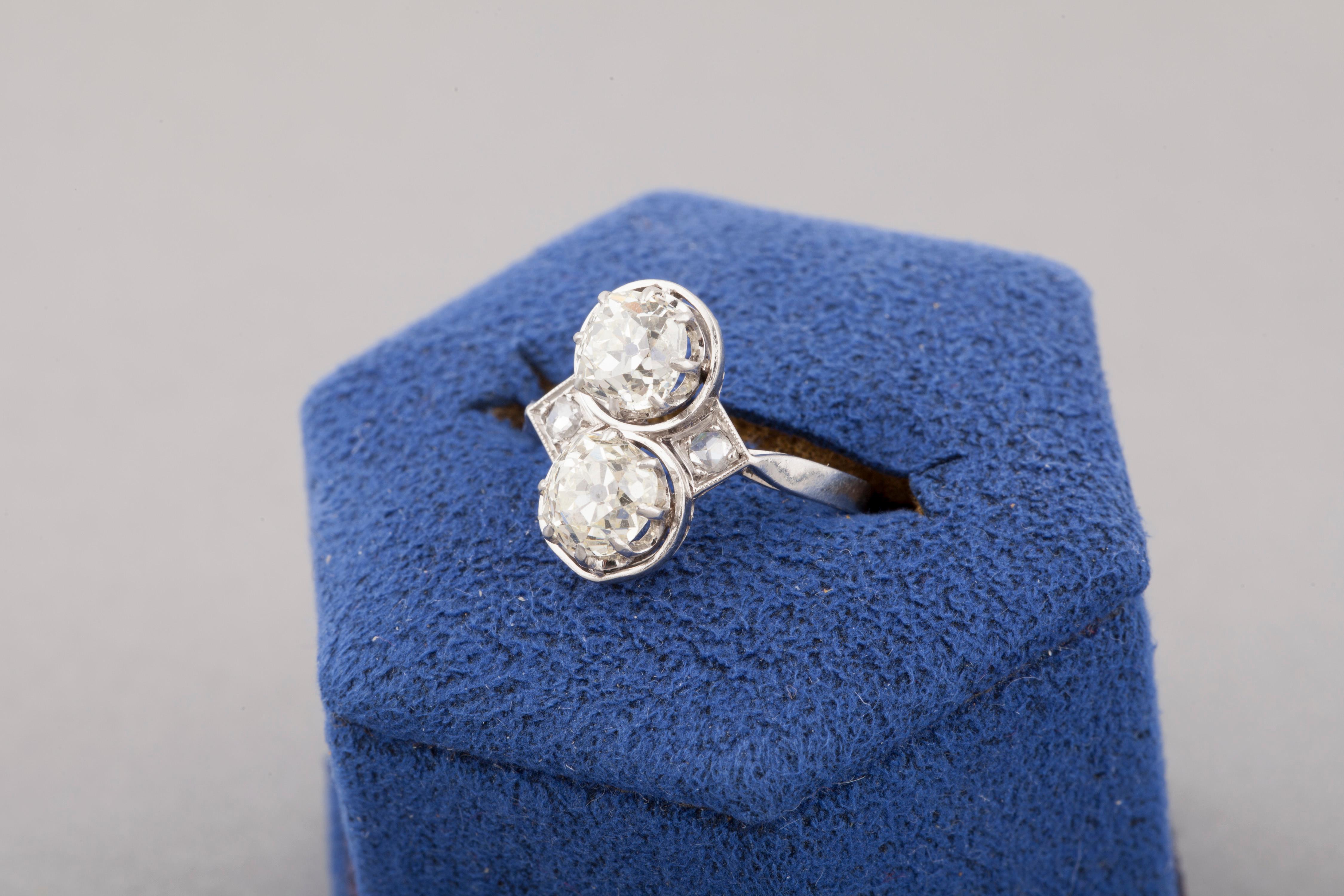 French Cut French Toi et Moi Diamonds Antique Ring