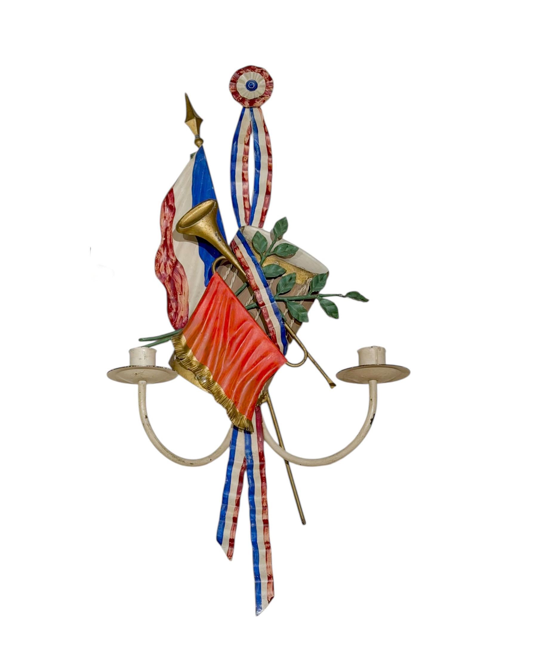 Französische Tole und Eisen Wandleuchter (Italienisch) im Angebot