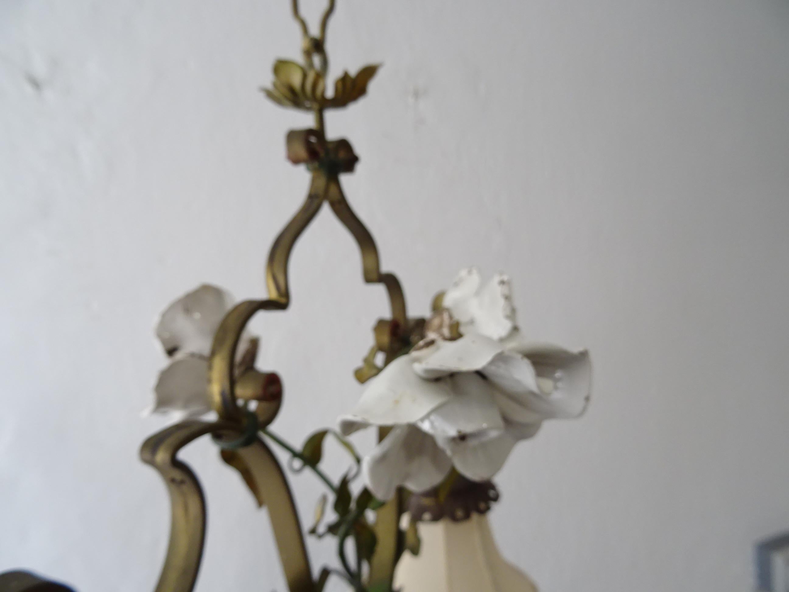 French Tole Big White Porcelain Flowers Original Shades Chandelier, circa 1920 For Sale 4