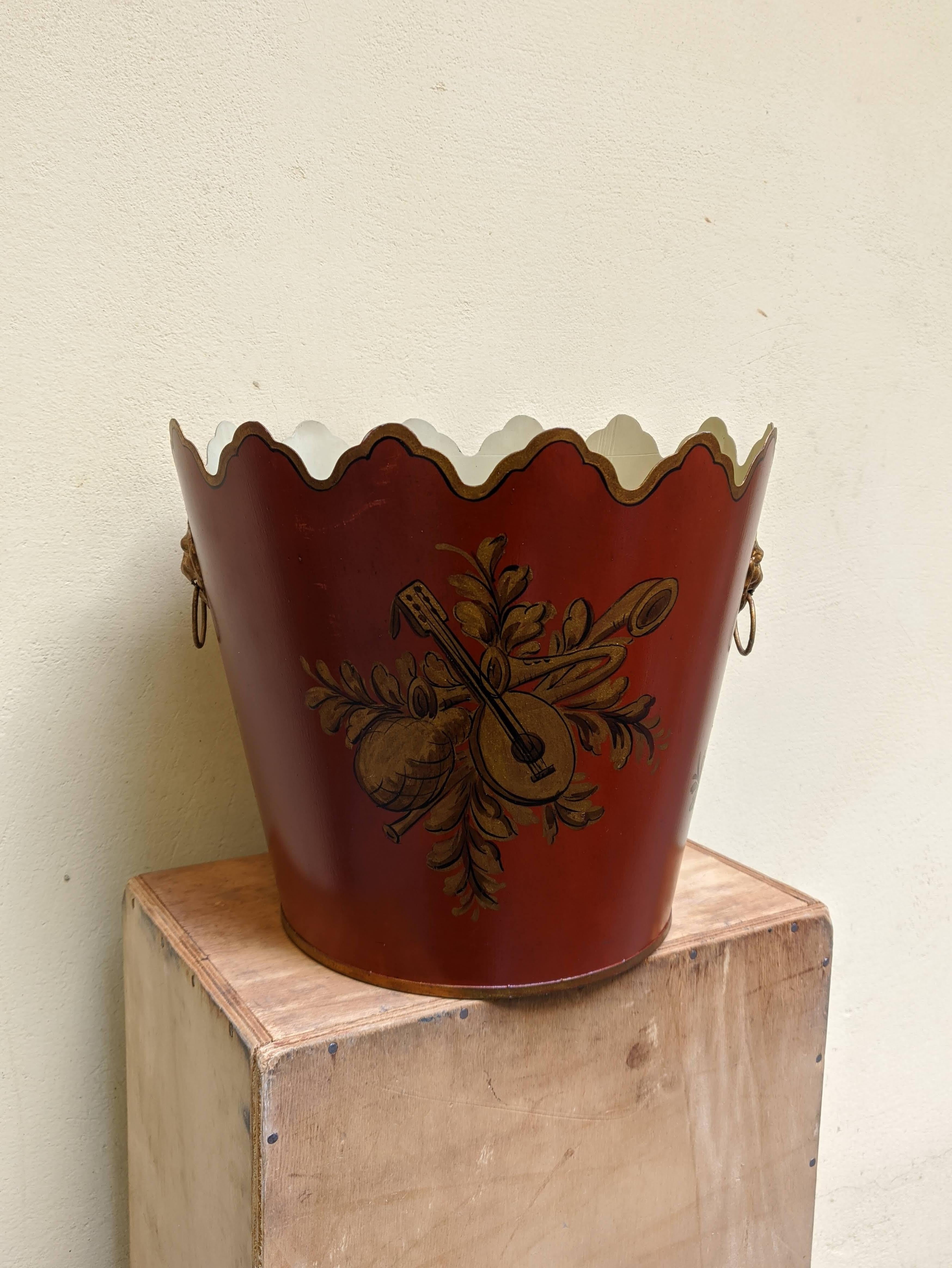Painted French Tole Cachepot by Gherardo Degli Albizzi For Sale