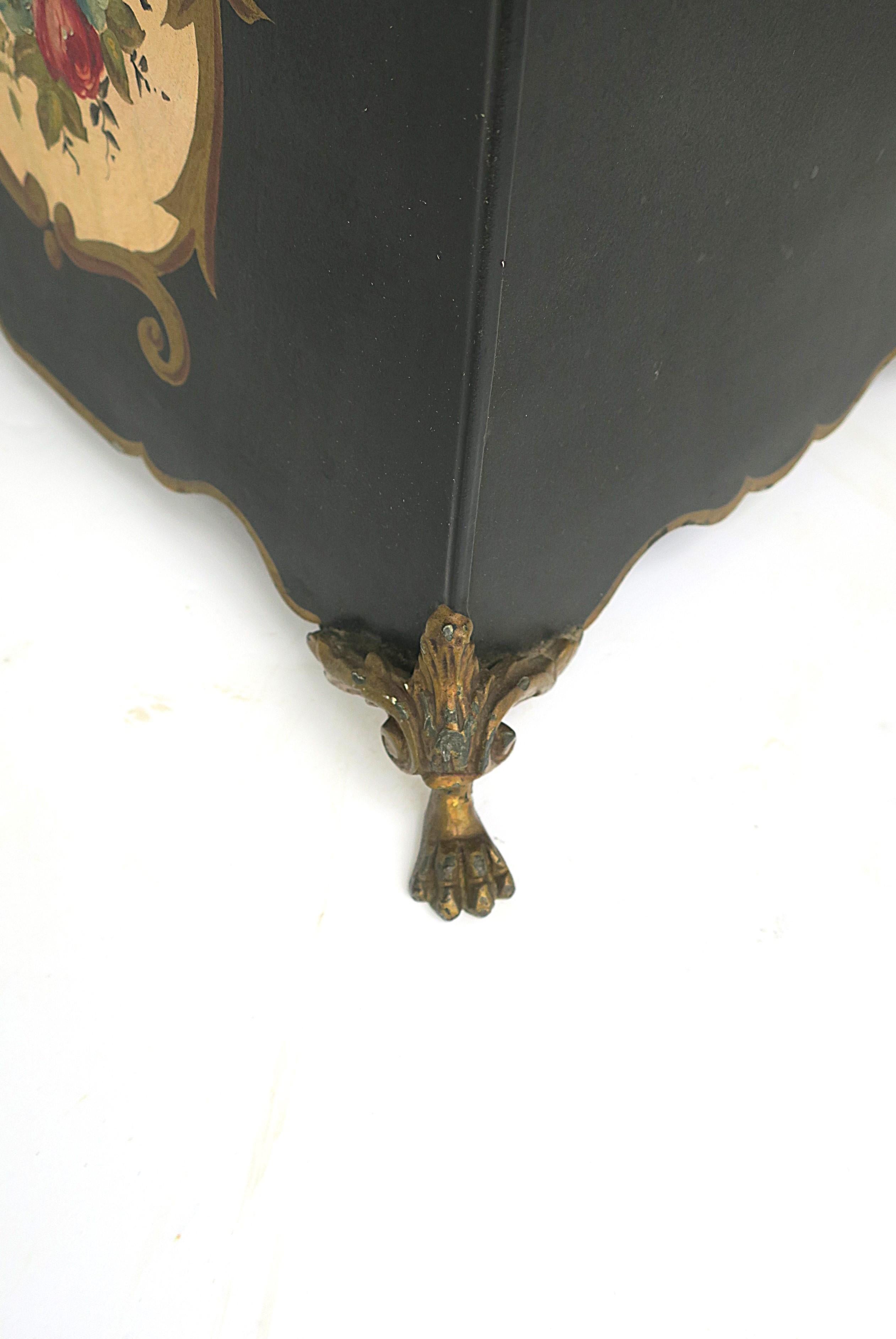 Tole Cachepot Stand Umbrella Bord festonné Pieds de lion, Large en vente 10