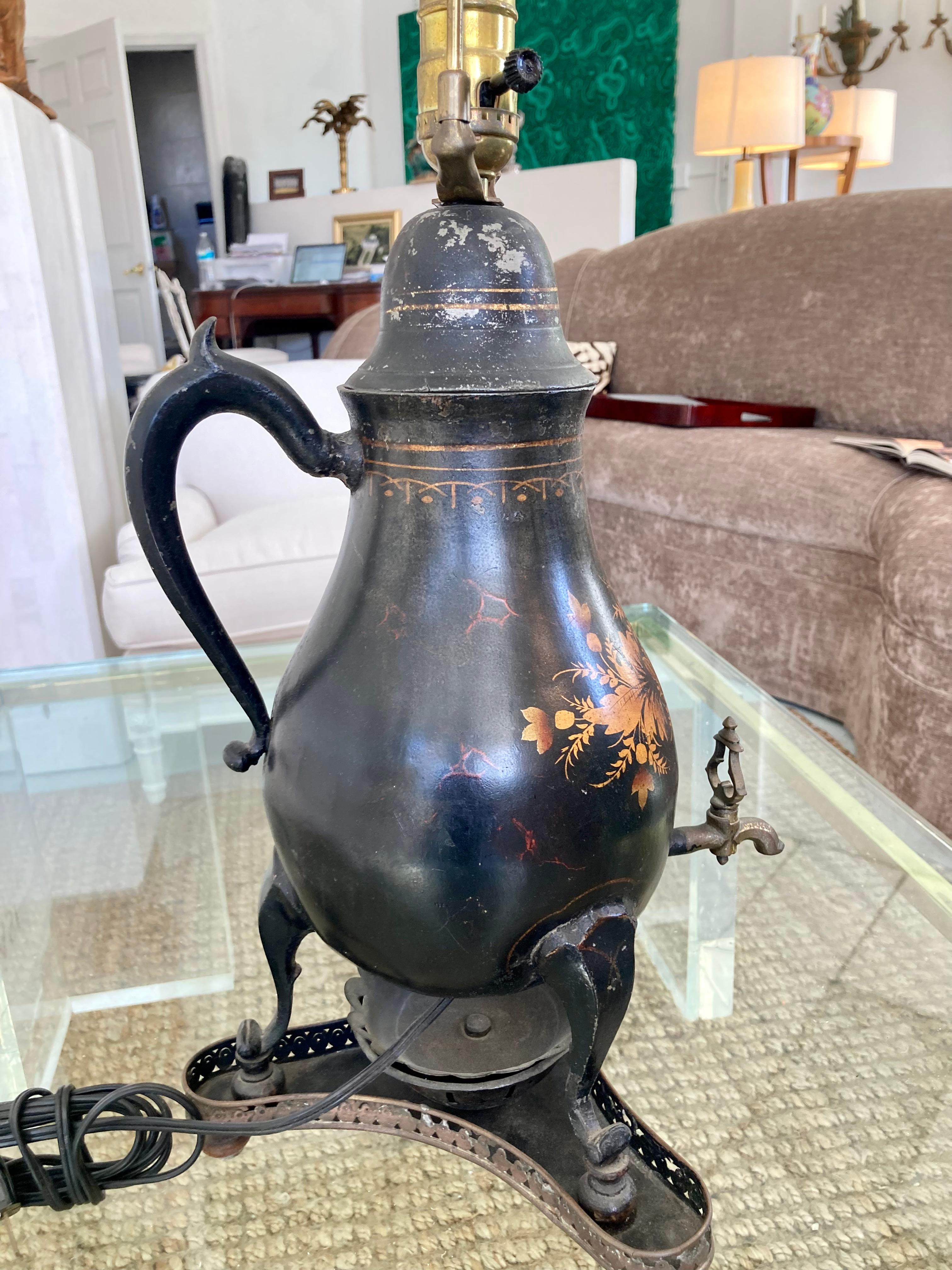 French Tole Decanter Lamp For Sale 2