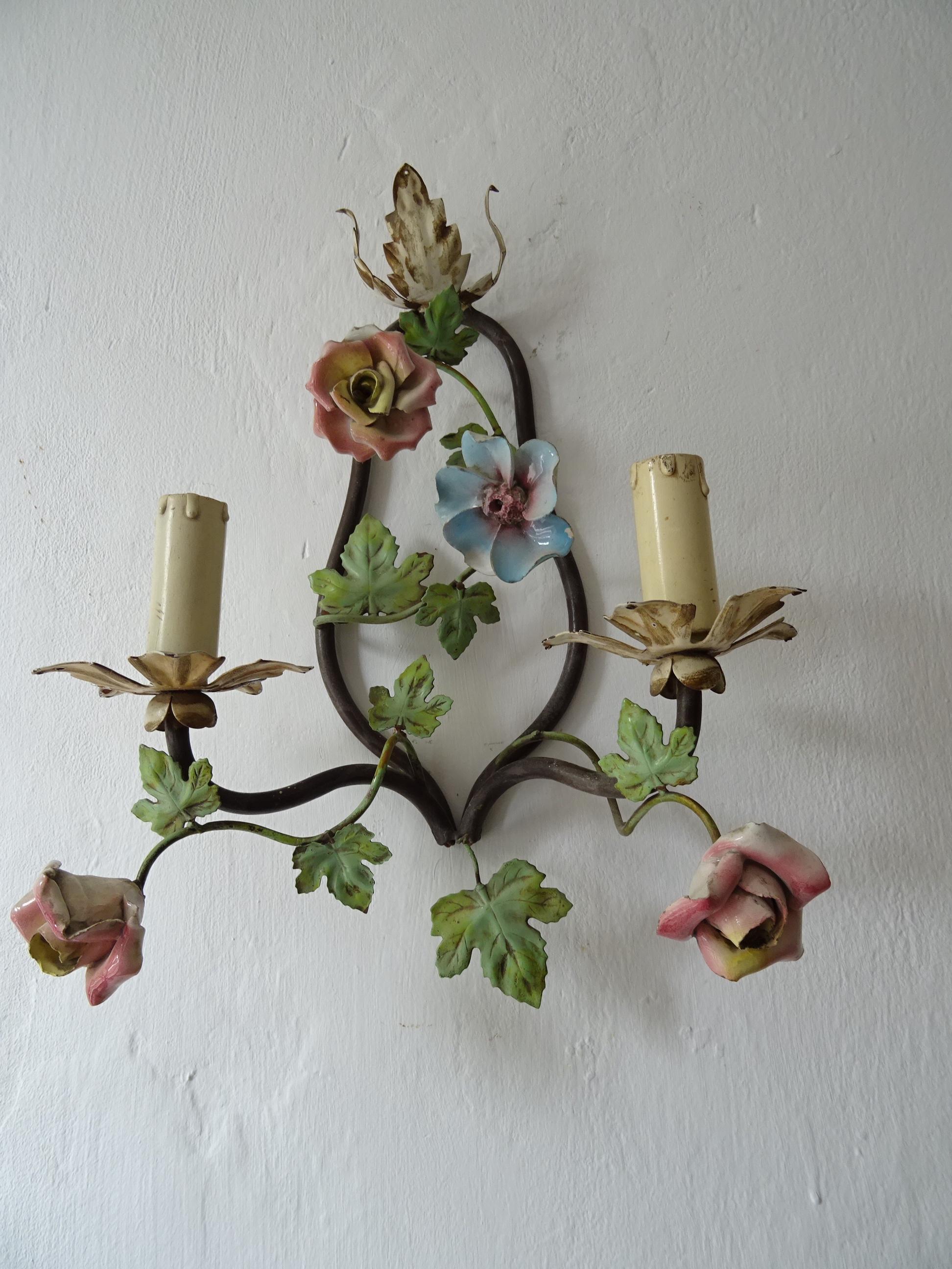Early 20th Century French Tole Porcelain Flowers Grape Leaves Sconces, circa 1920 For Sale
