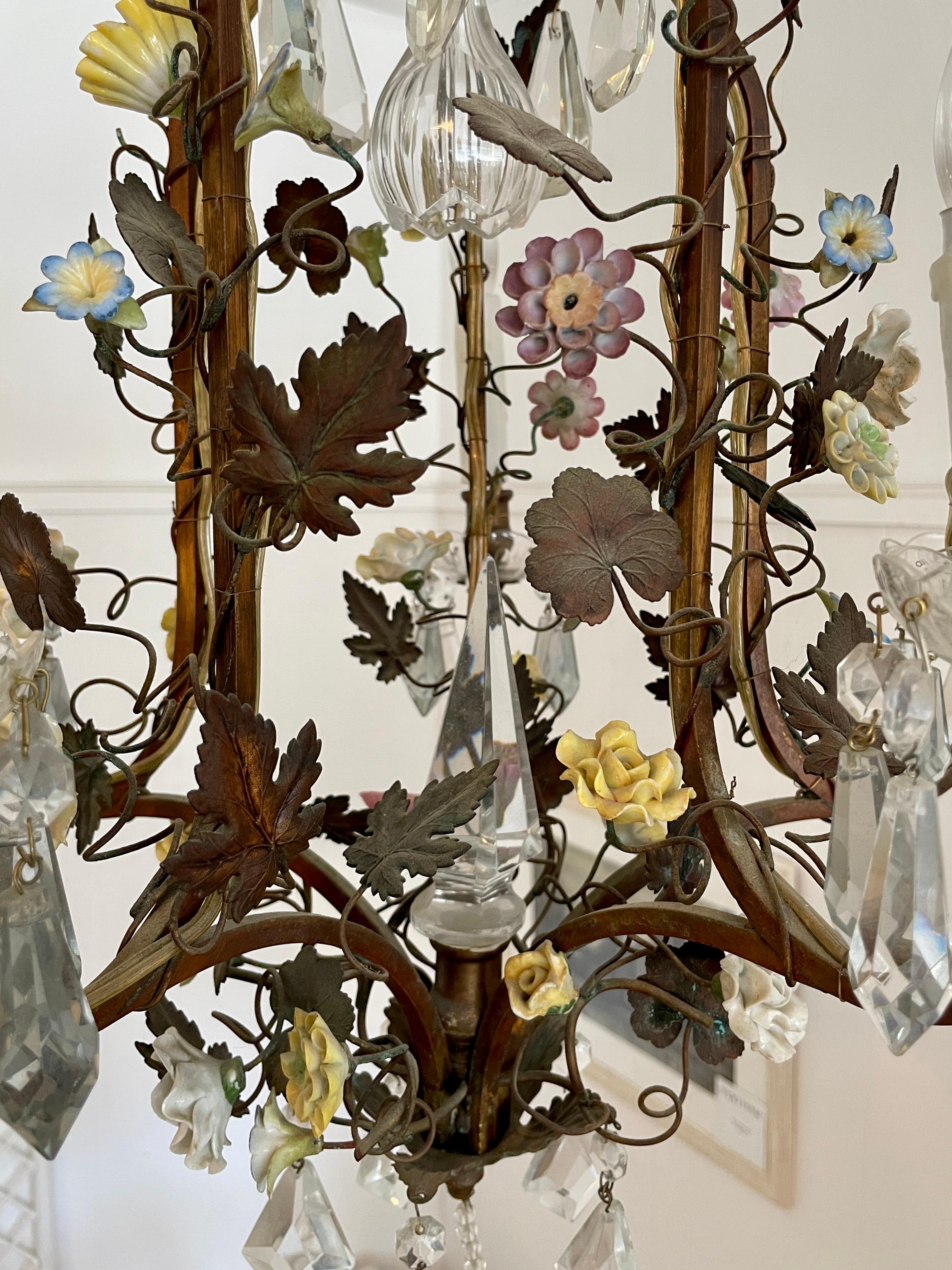 French Tole with Porcelain Flower Details Chandelier For Sale 2