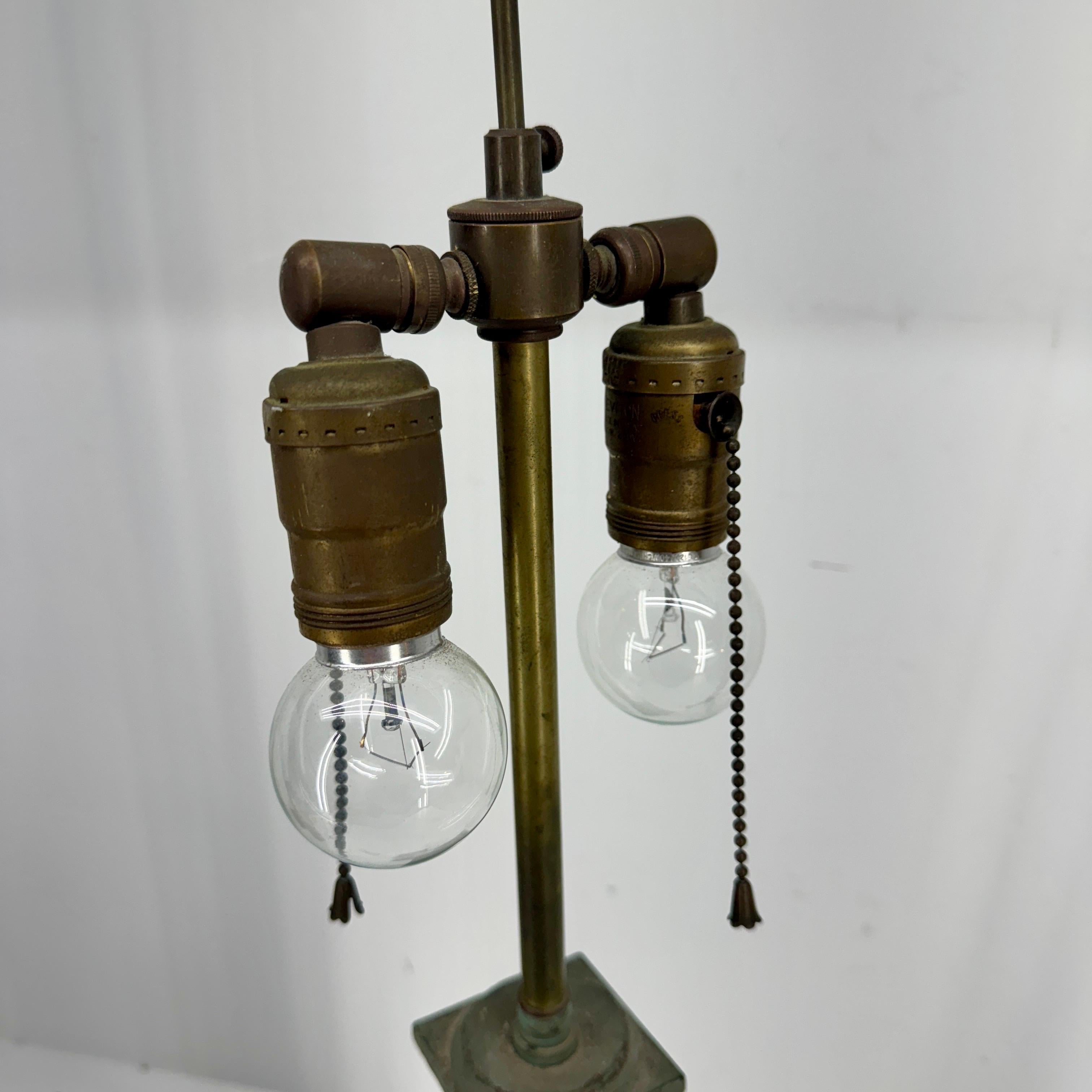 Französische umgewandelte Öllampe aus Zinngeschirr, um 1875 im Angebot 4