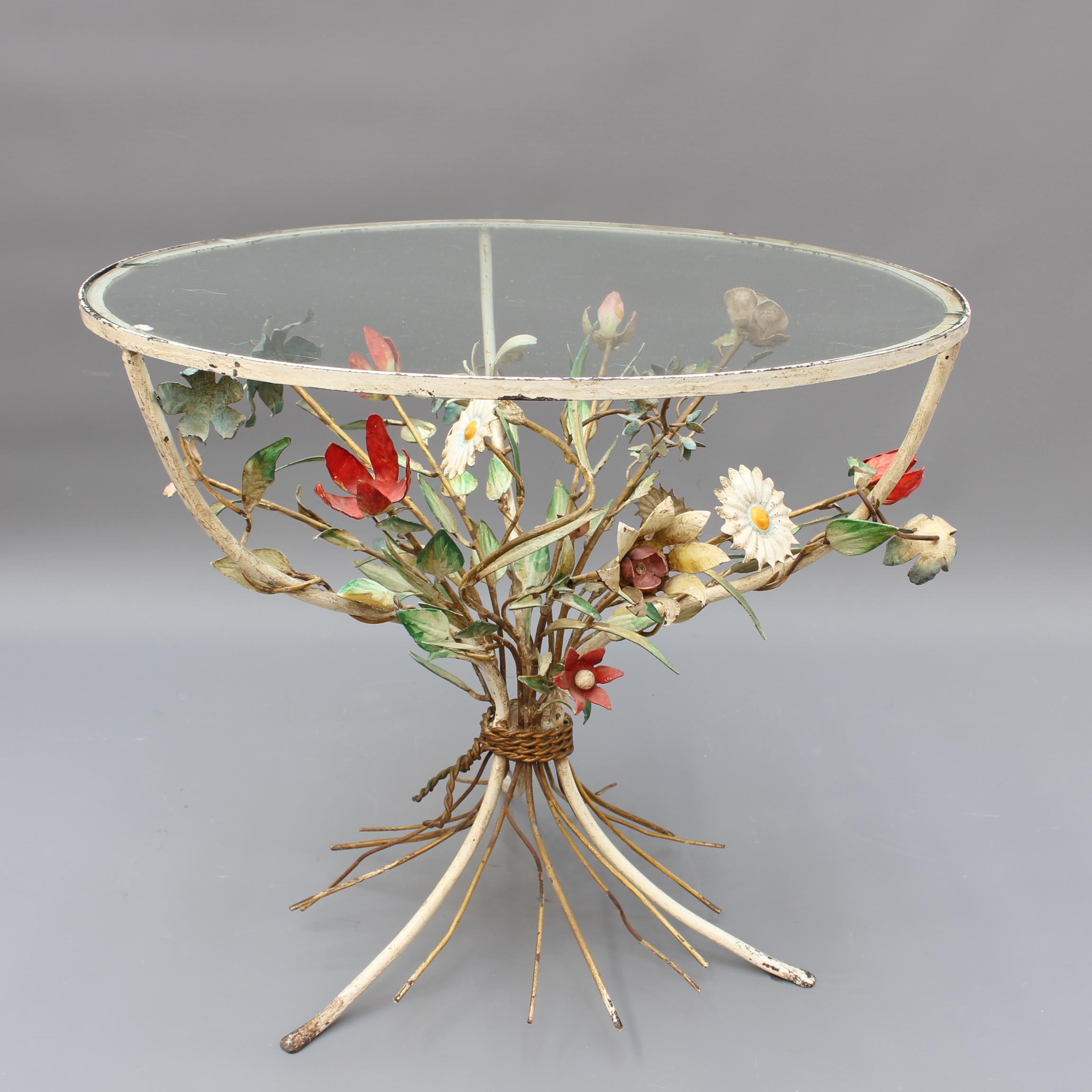French Tôleware Side Table with Flower Bouquet Motif 'circa 1950s' 3