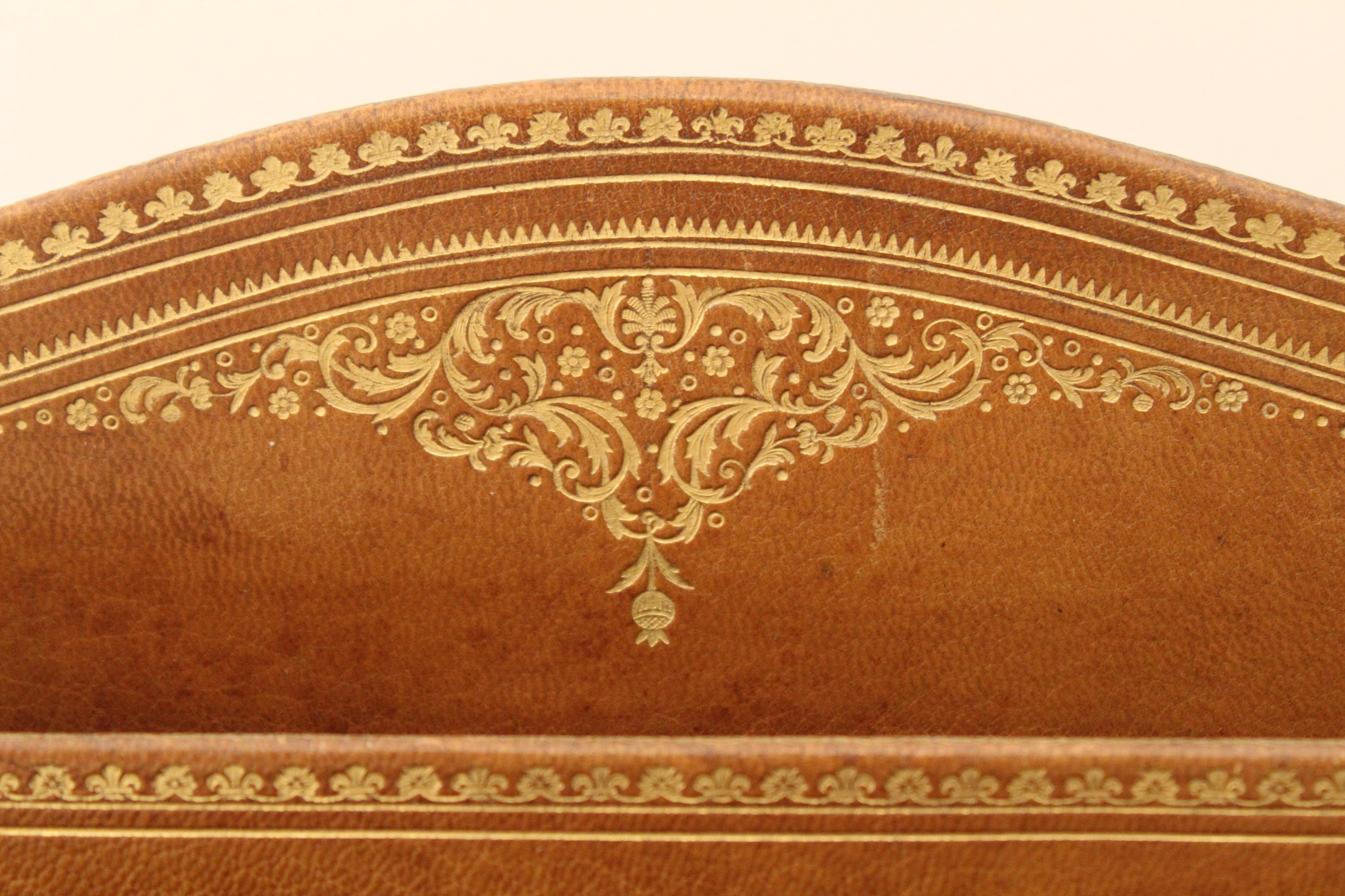 Mid-20th Century French Tooled Leather Desk Set of Six Pieces with Gilt Detailing, circa 1960