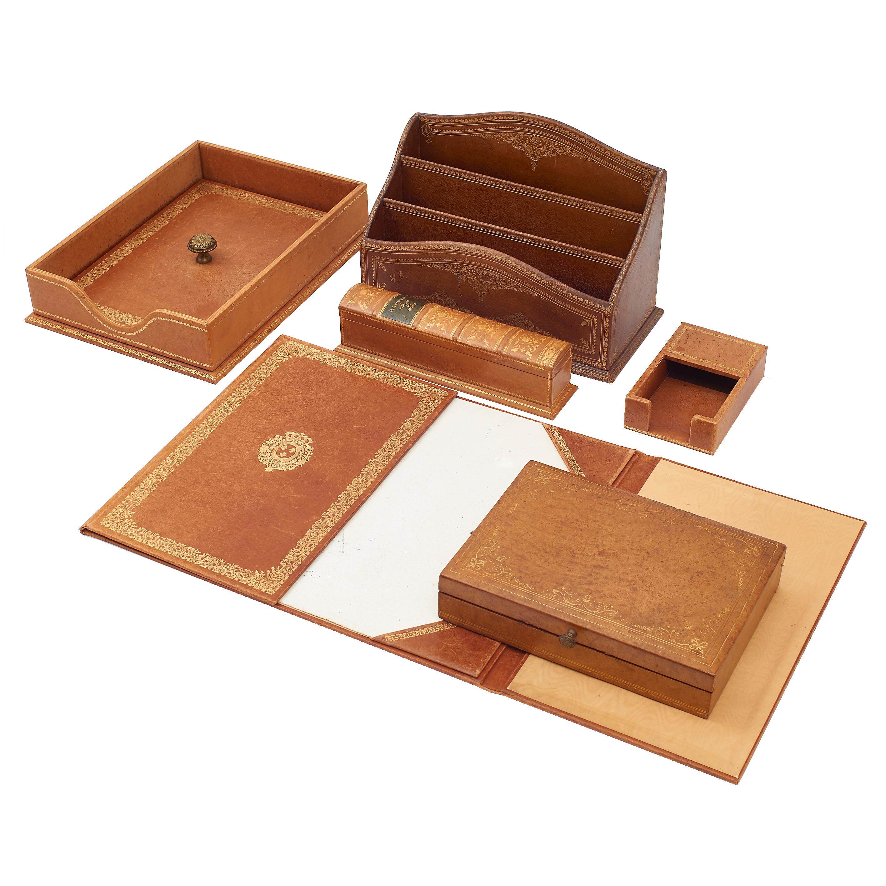 French Tooled Leather Desk Set of Six Pieces with Gilt Detailing, circa 1960