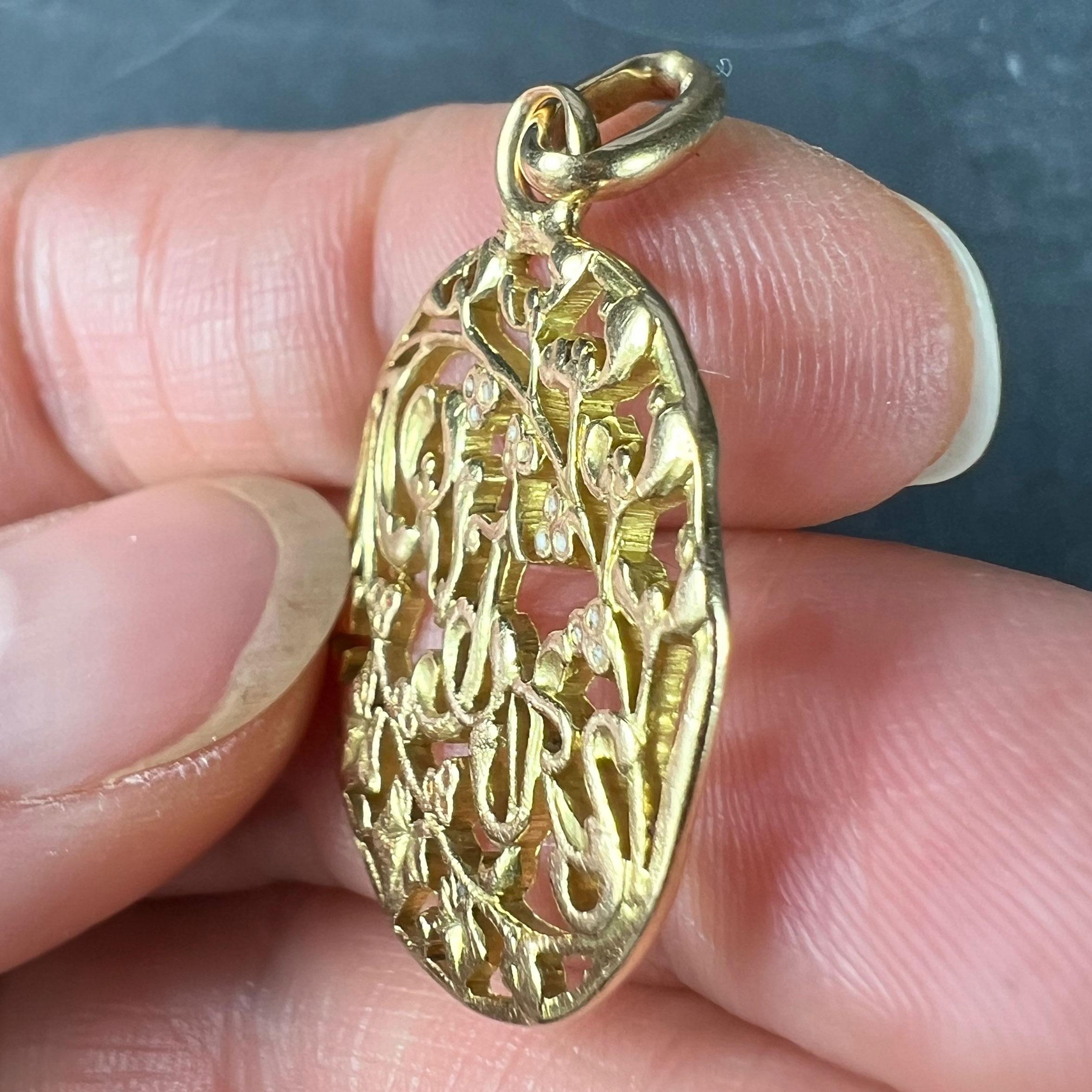 French Toujours Love Mistletoe Ivy 18K Yellow Gold Charm Pendant 3