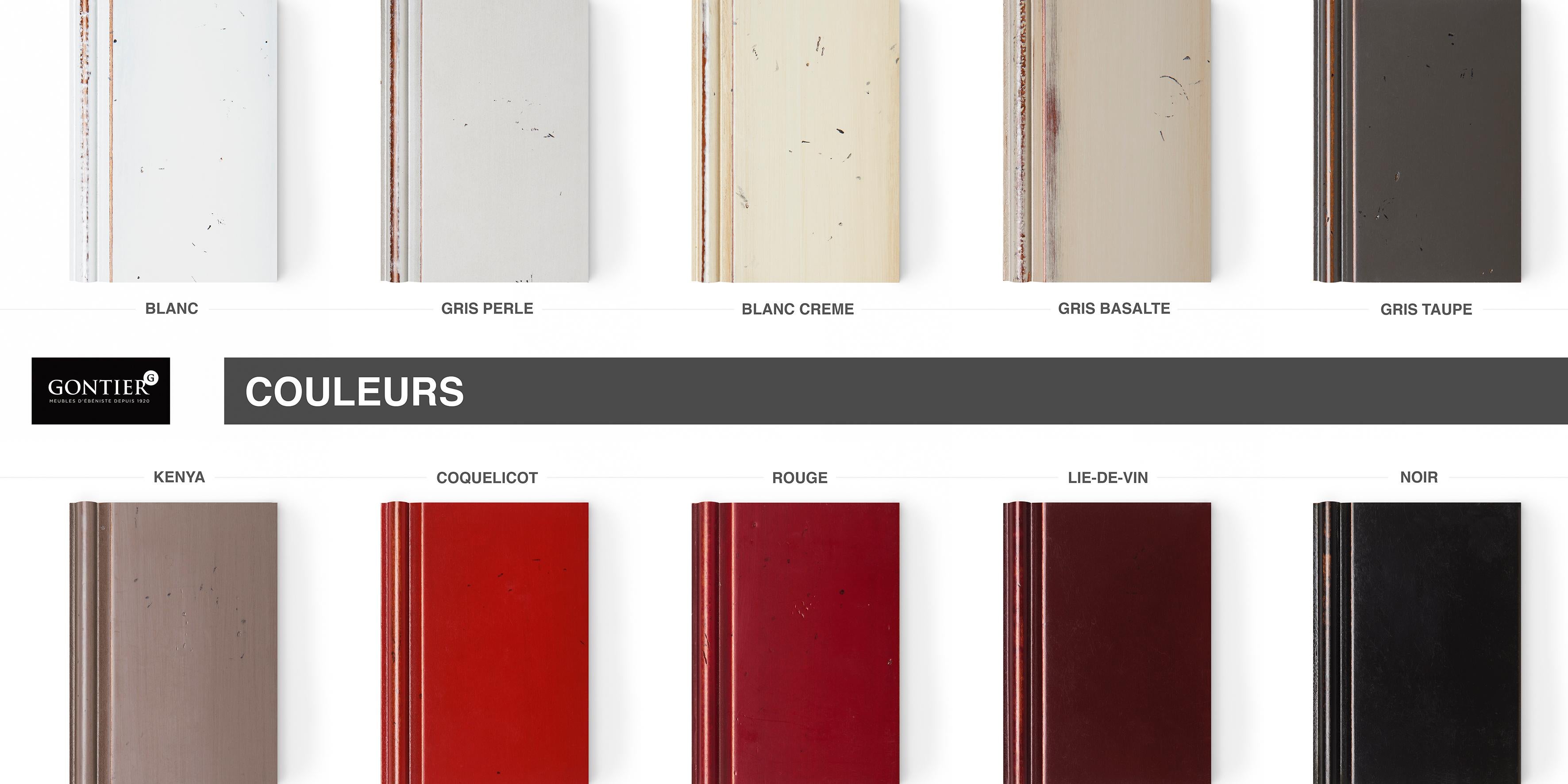 Meuble haut 2 portes French Tradition en merisier massif en vente 3