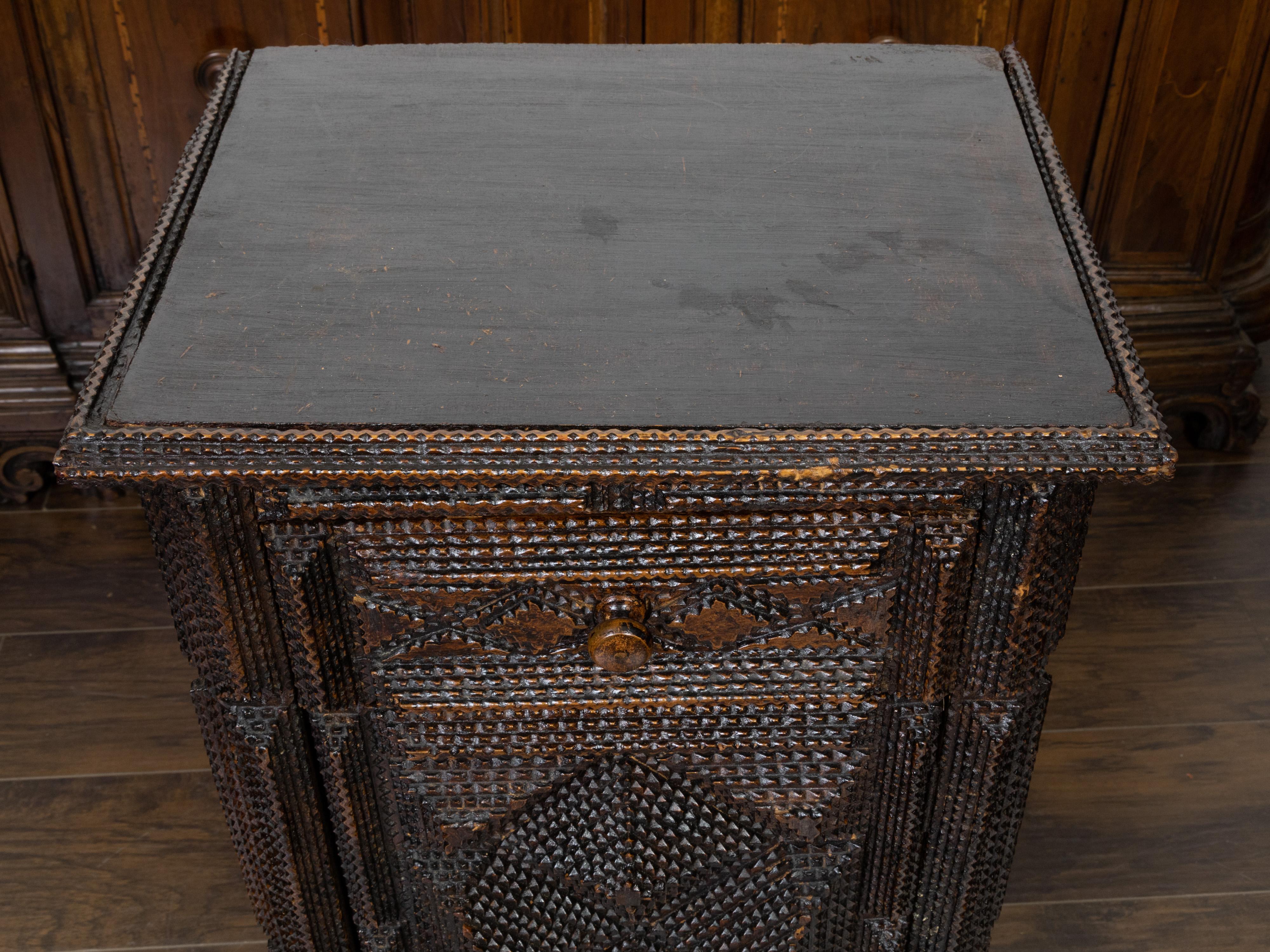French Tramp Art 1900s Small Cabinet with Hand-Carved Geometric Raised Motifs 5
