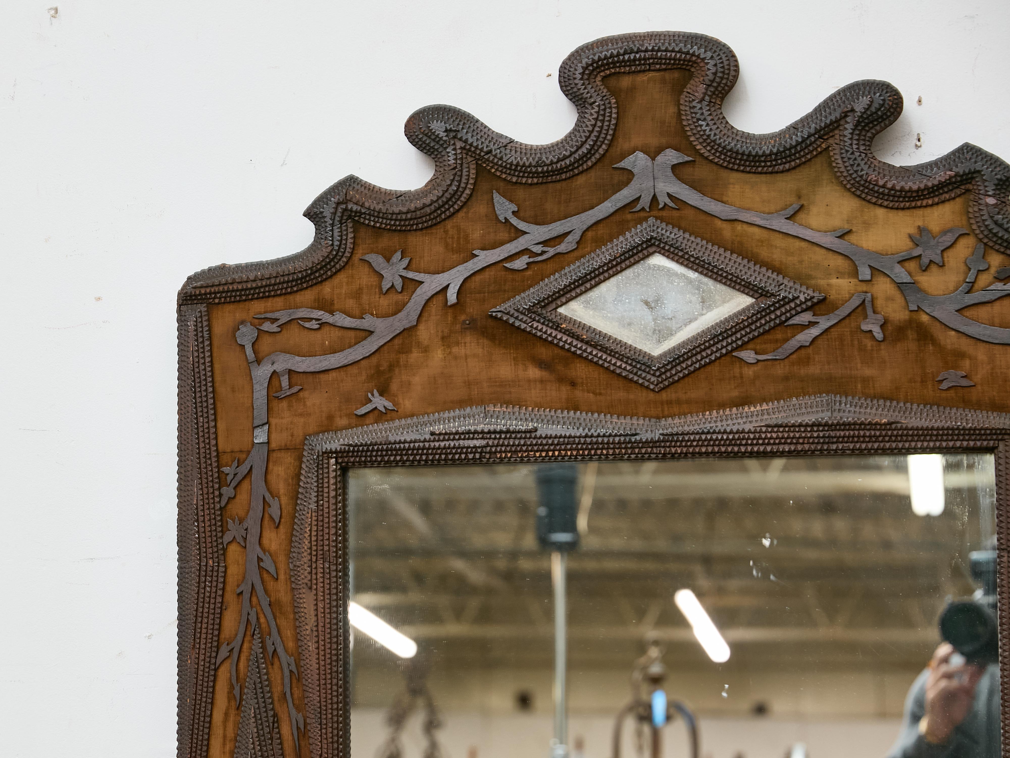 20ième siècle French Tramp Art Mirror with Carved Vines and Diamond Glass Inset, circa 1900 en vente