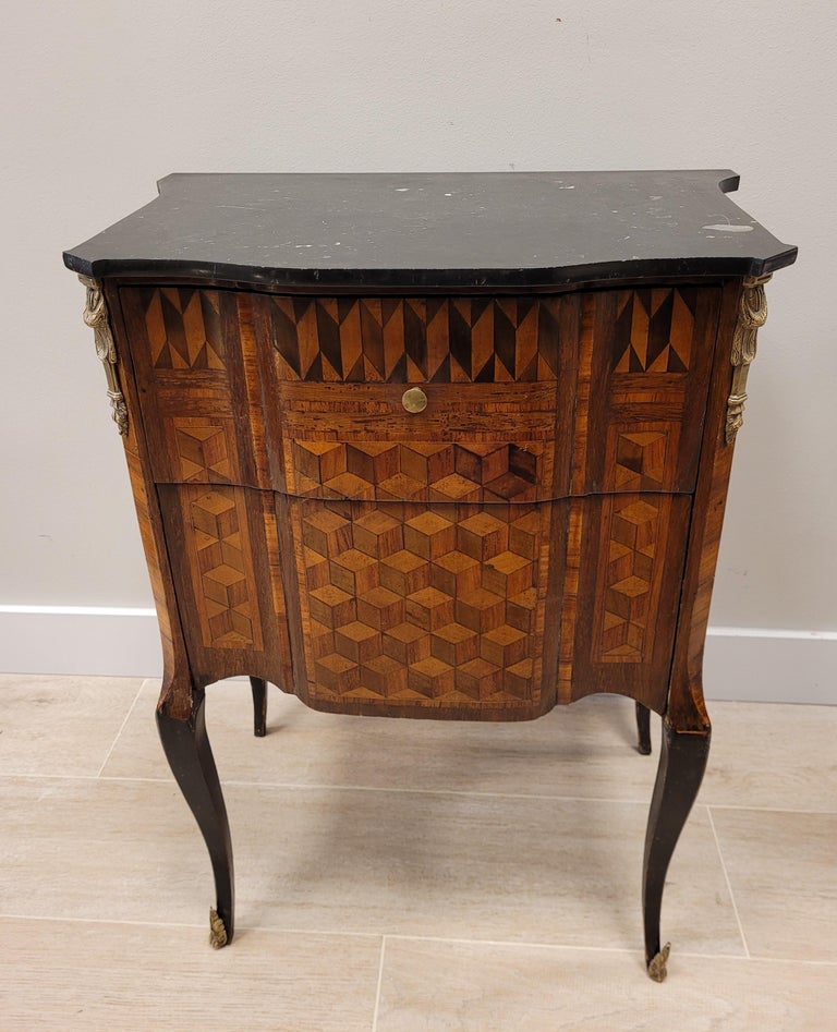 Late 18th Century French Luis XVI Commode , Sidetable , wood marquetry , marble For Sale