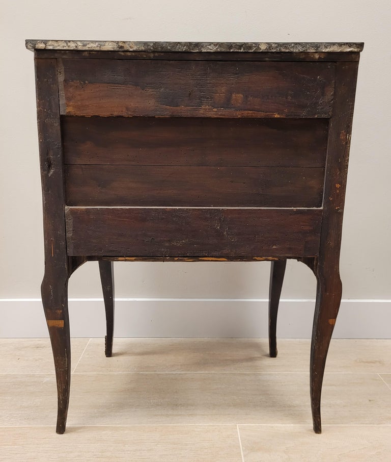 French Luis XVI Commode , Sidetable , wood marquetry , marble For Sale 2