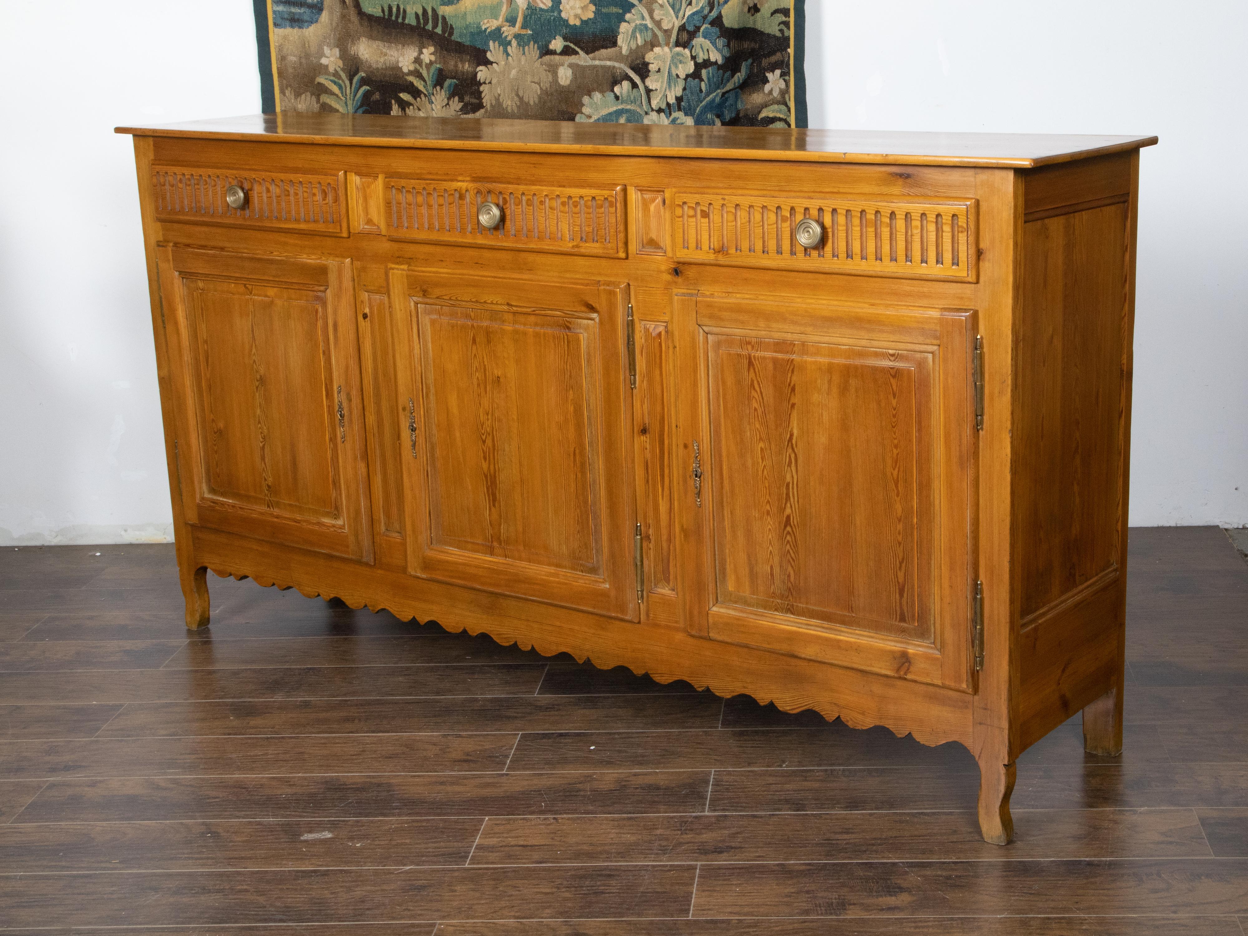 French Transition Style 19th Century Pine Buffet with Drawers over Doors For Sale 3