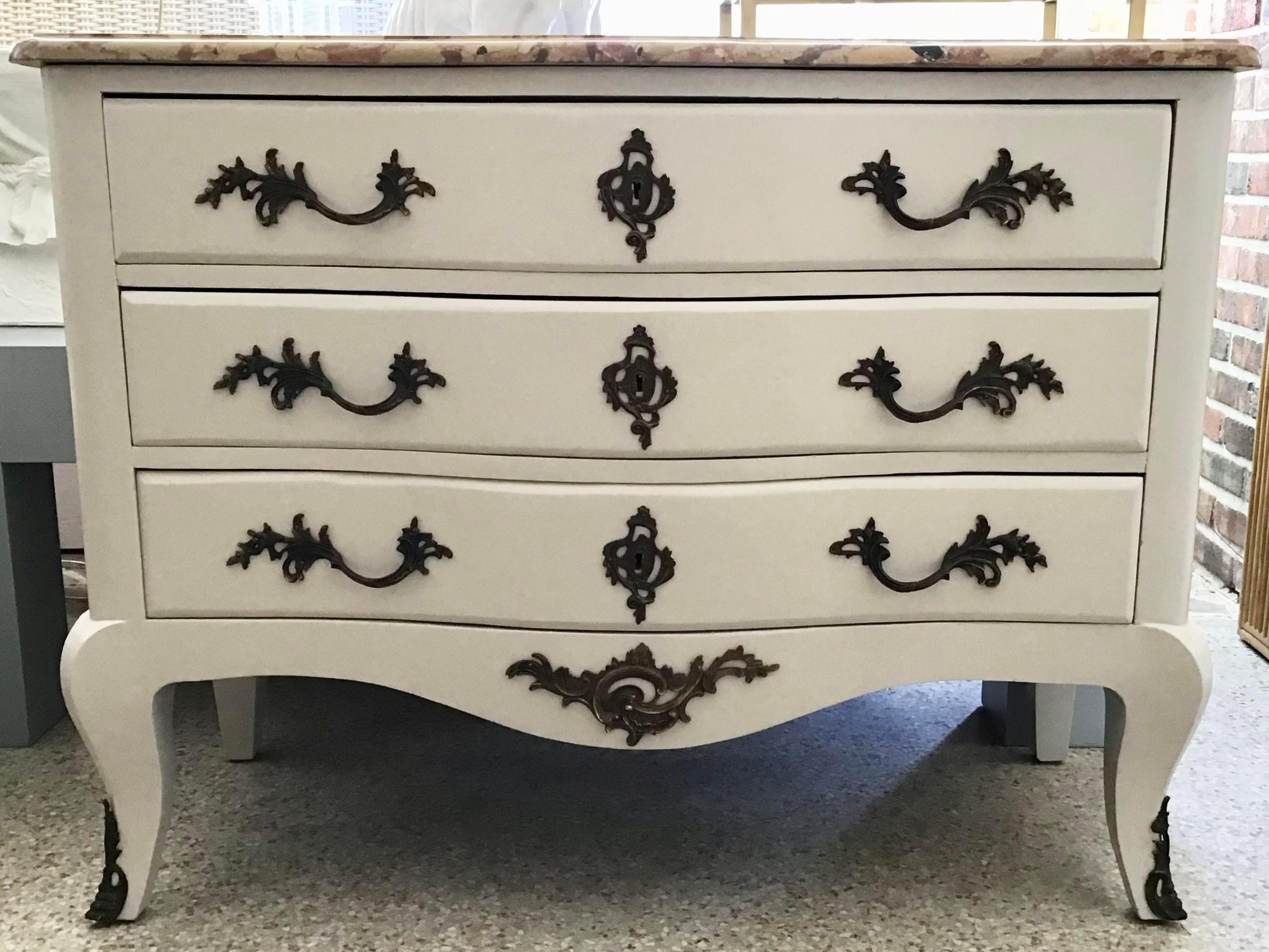 Newly lacquered in gray French transition style three-drawer dresser with original marble top. Great bronze details. This dresser does not include keys. Beautiful gray color goes with everything. Classic French style.