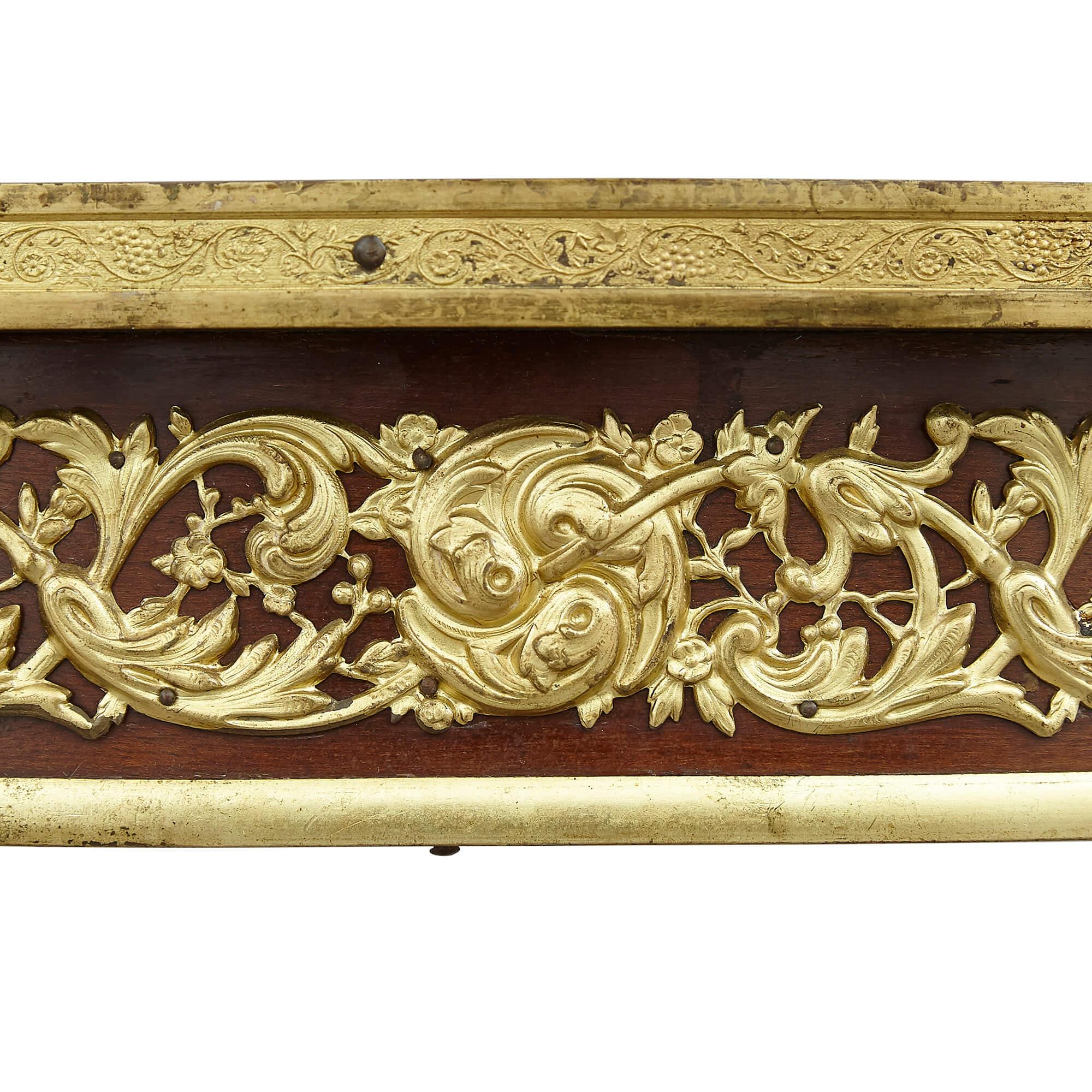 French Transitional Style Ormolu Mounted Wood Étagère In Good Condition For Sale In London, GB
