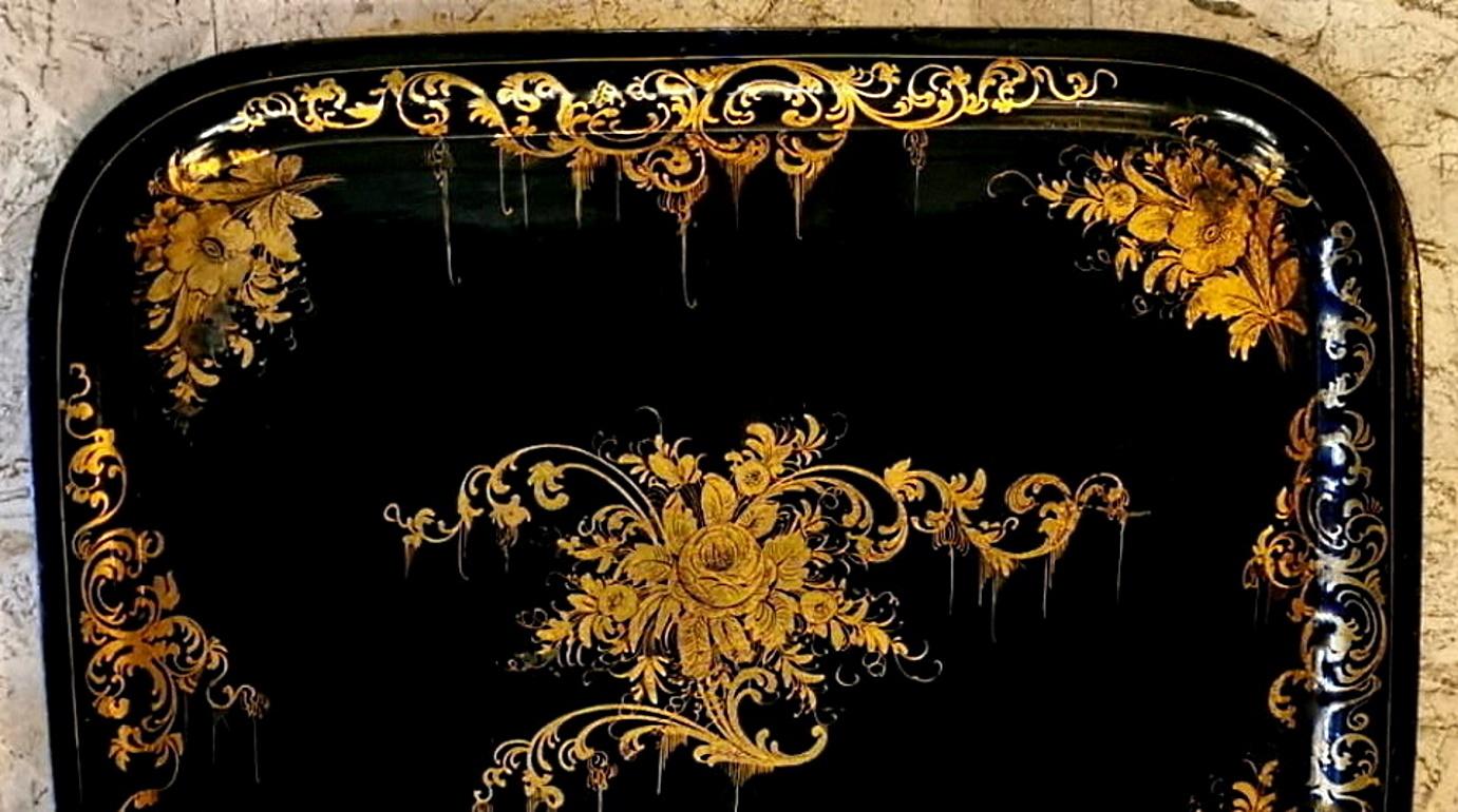19th Century French Tray Napoleon III Style in Metal Hand Painted with Gold Paint For Sale