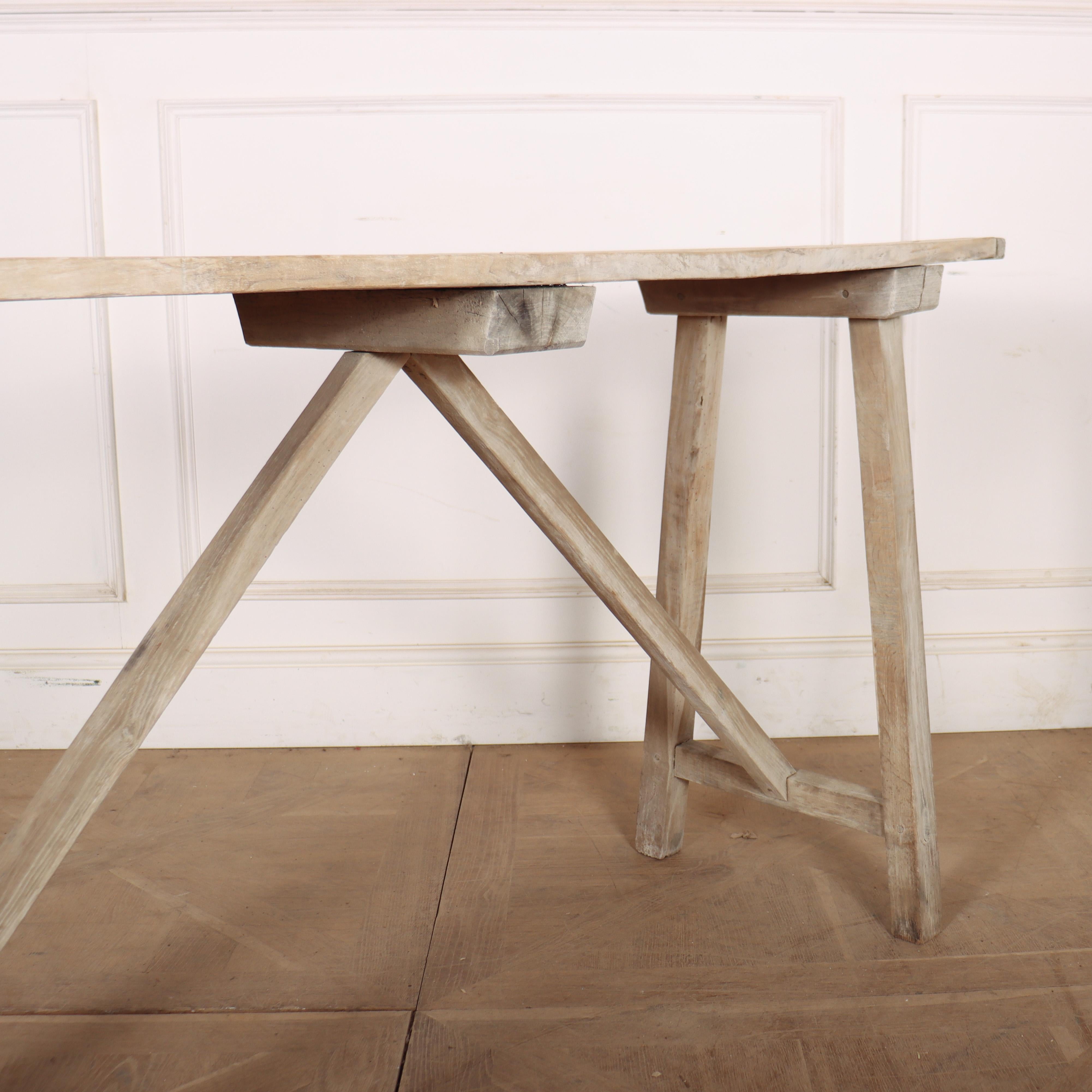 French Trestle Table In Good Condition For Sale In Leamington Spa, Warwickshire