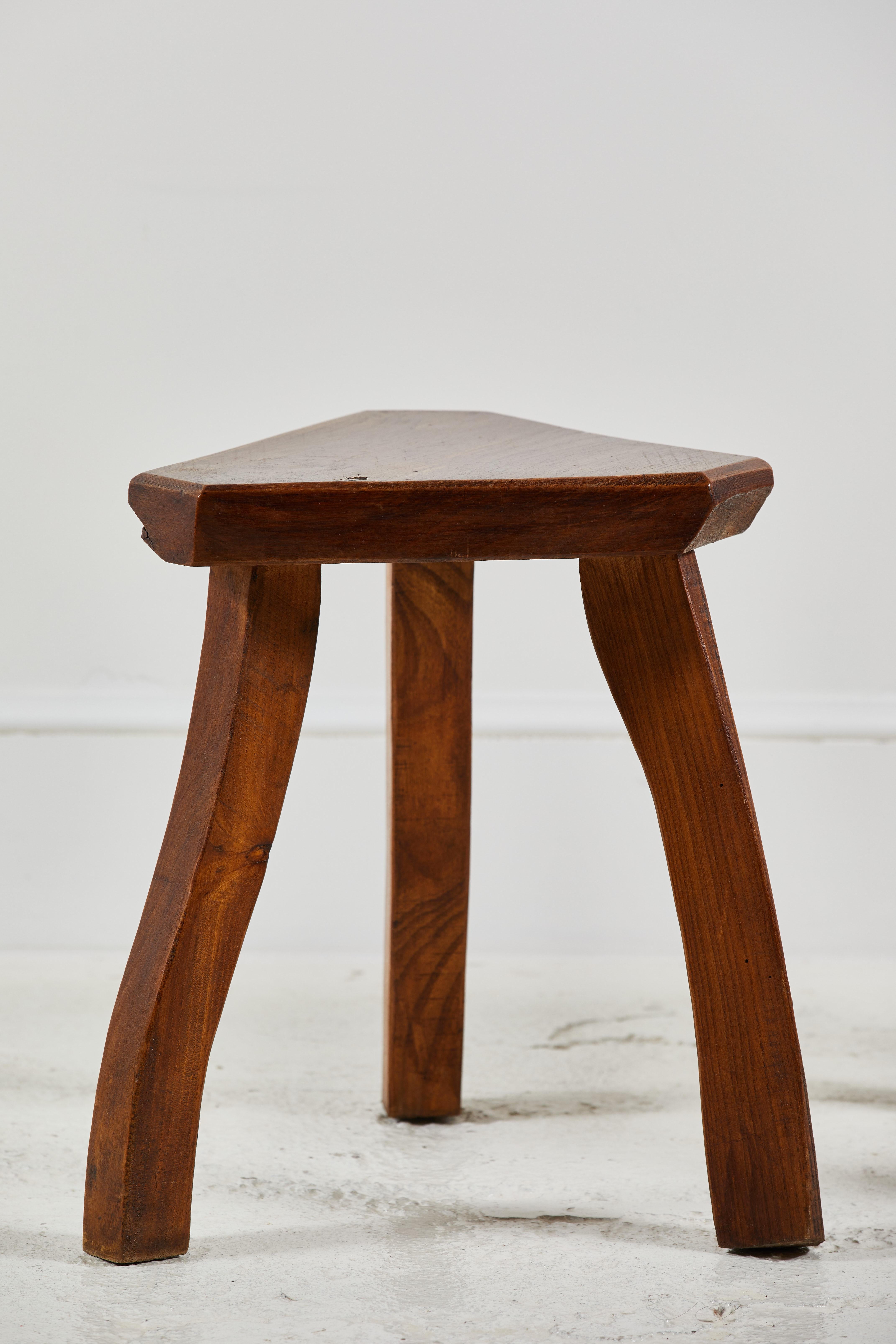 French Triangular Wooden Stool In Good Condition In Los Angeles, CA