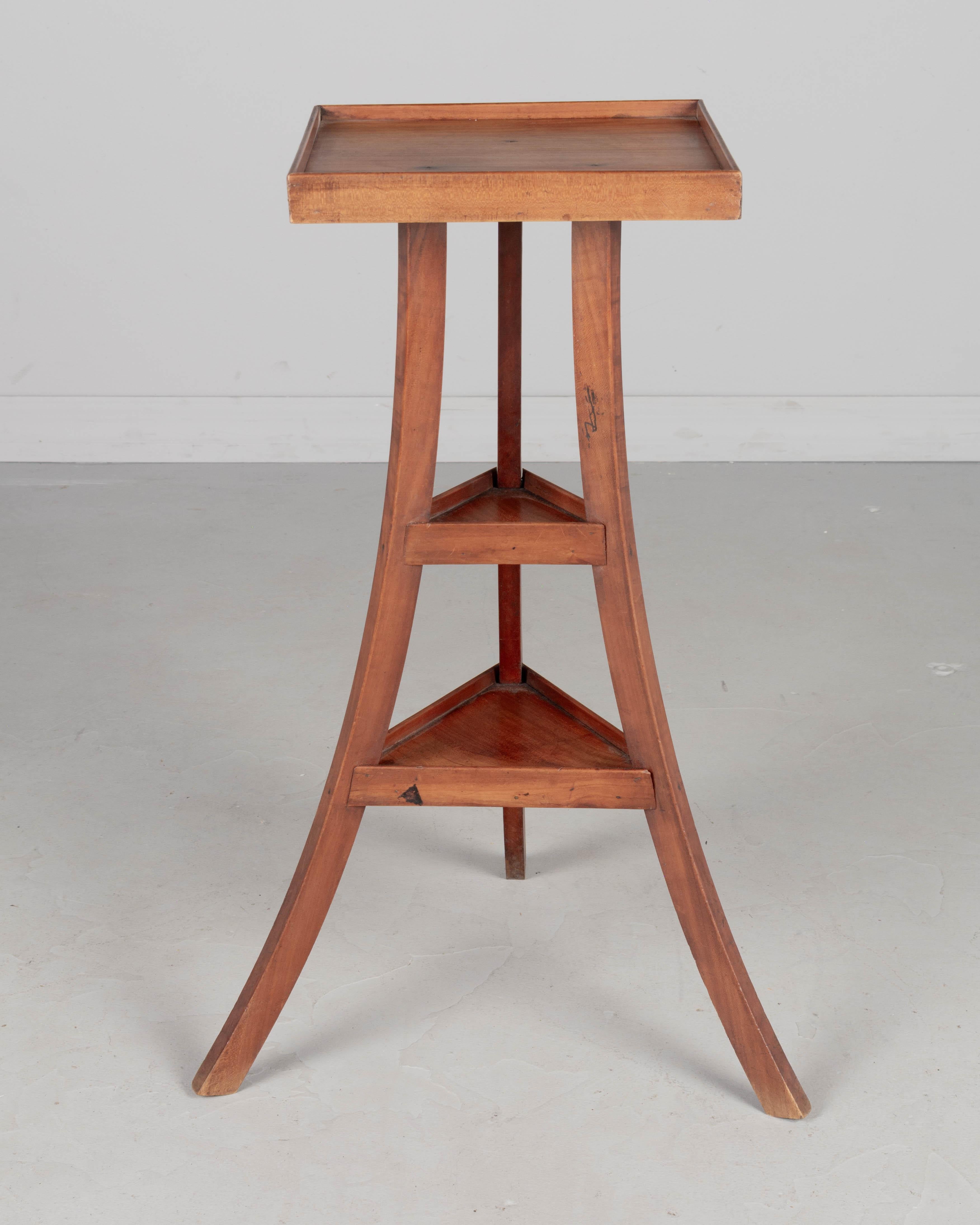 Arts and Crafts French Tripod Accent Drink Table For Sale