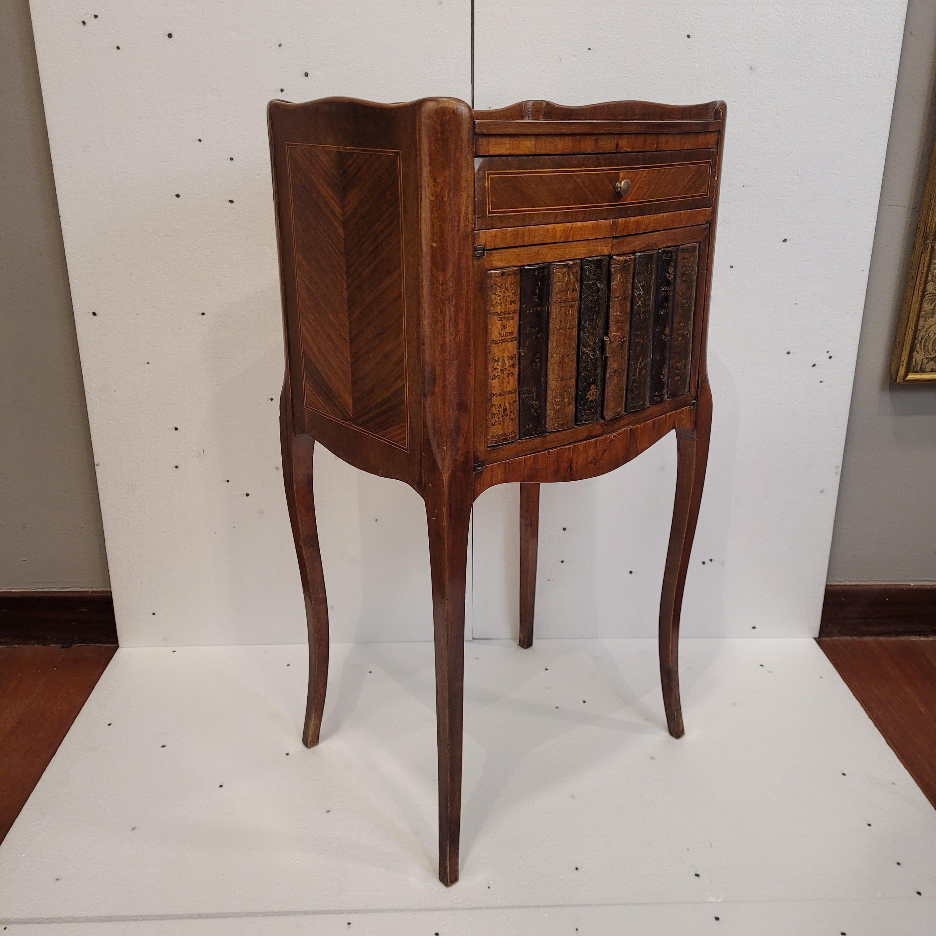 Tavolino francese trompe l'oeil, Napoleone III, legno, intarsi e pelle in vendita 13
