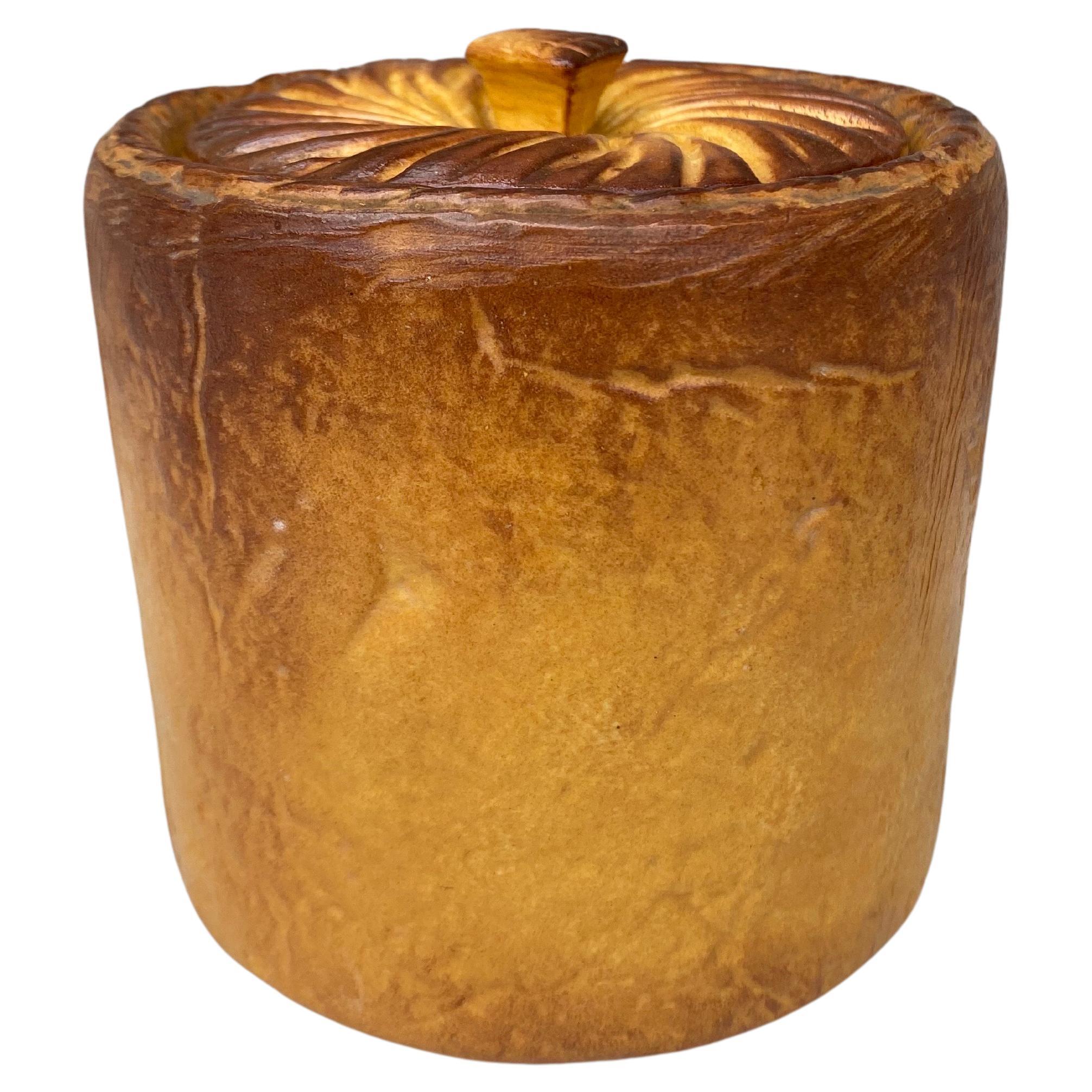 French trompe L'oeil pate tureen Pillivuyt Mehun, circa 1900, Pate en croute.