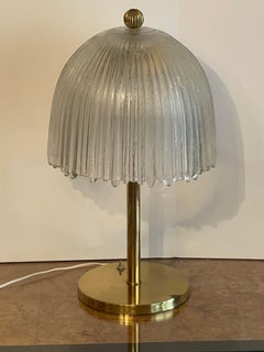 French Tulip Shade Brass Table Lamp in the Manner of Rene Latique