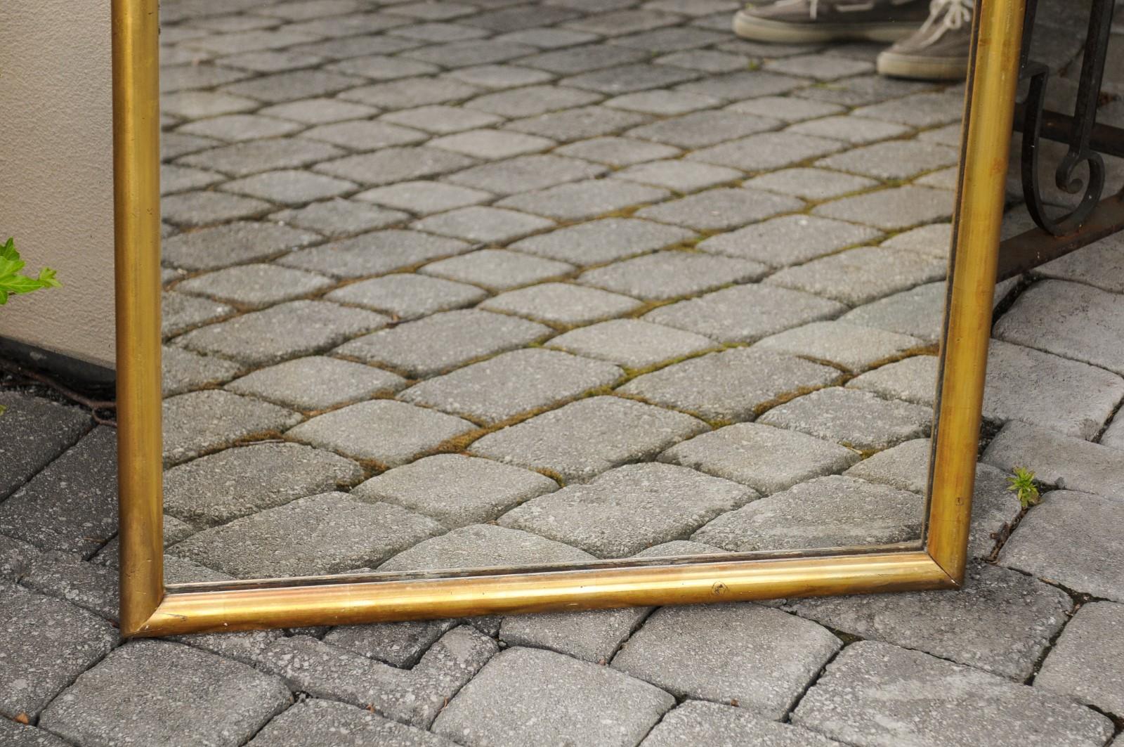 French Turn of the Century 1900s Giltwood Rectangular Mirror with Rounded Edges In Good Condition In Atlanta, GA