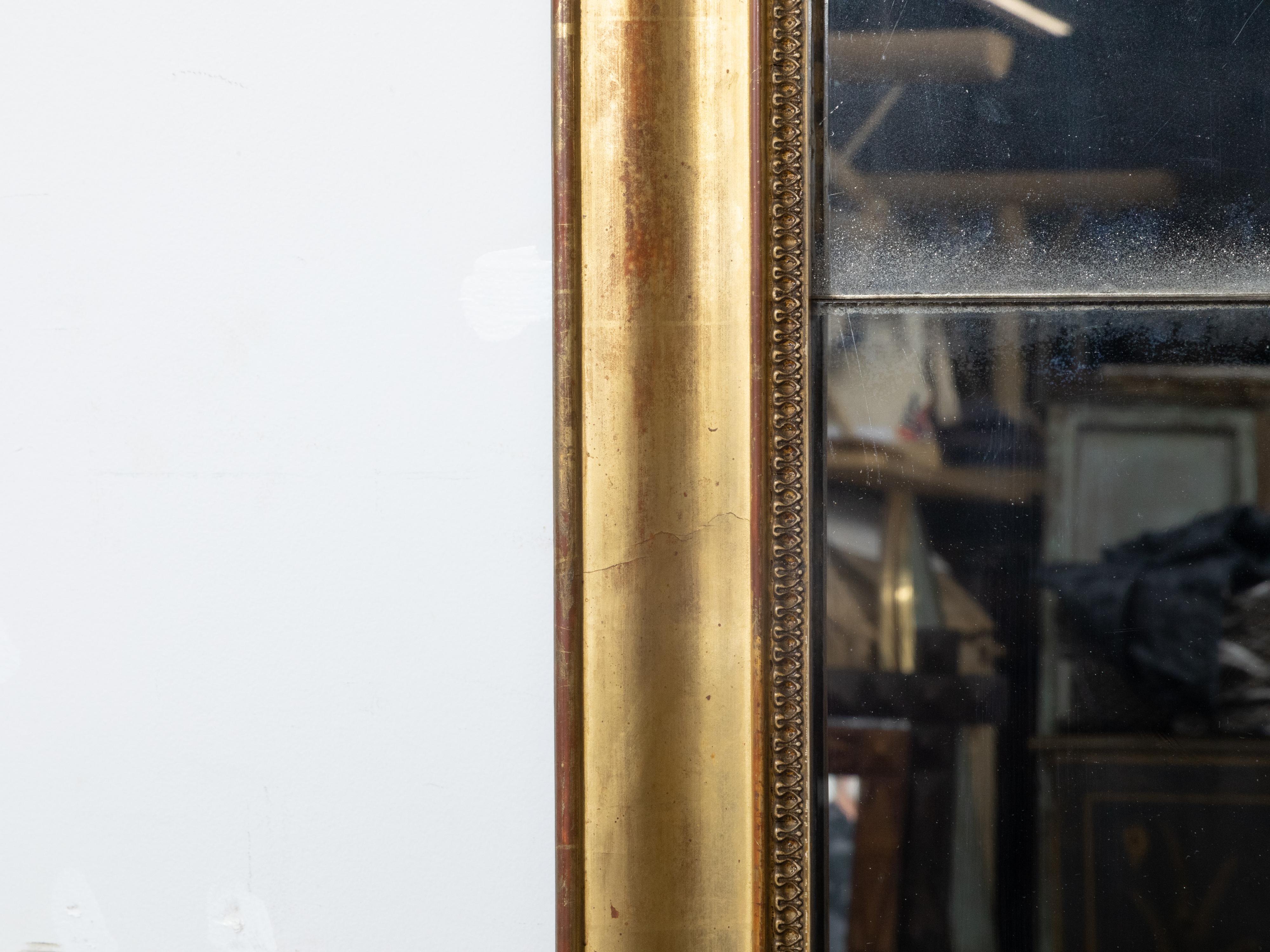 French Turn of the Century 1900s Narrow Giltwood Split Mirror mit geformten Rahmen (Spiegel) im Angebot