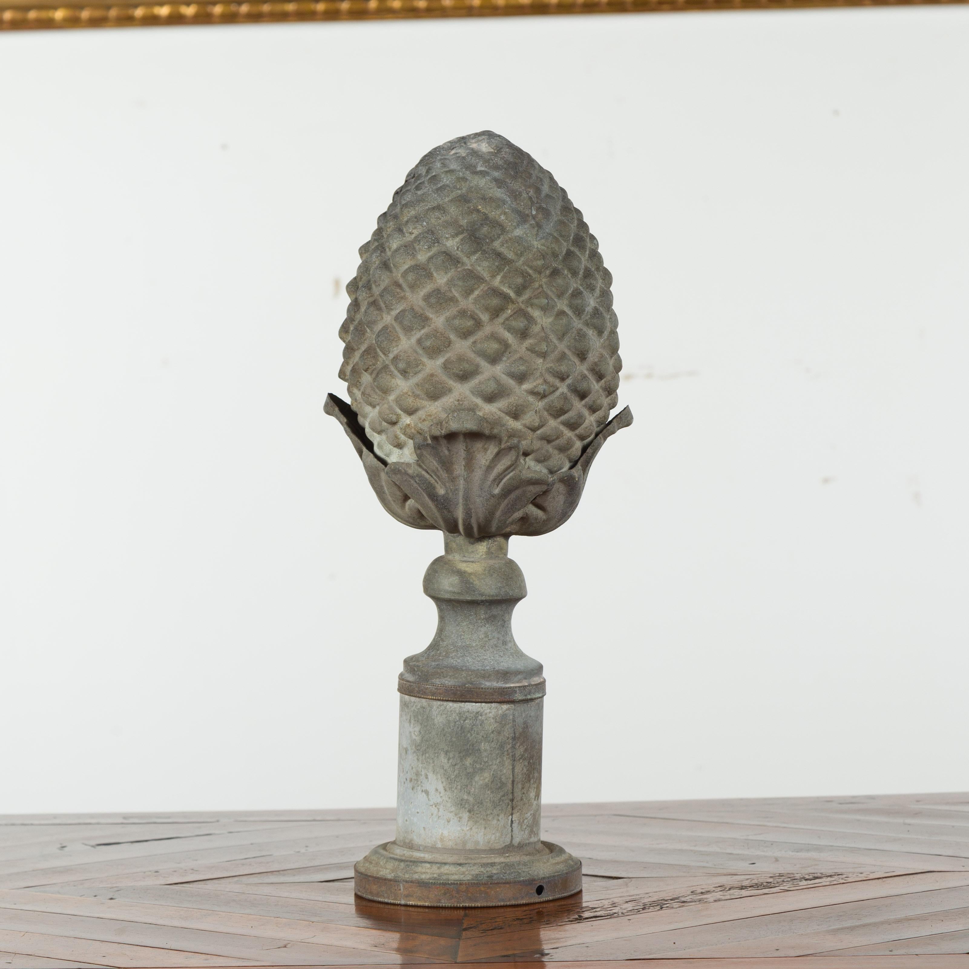 French Turn of the Century 1900s Zinc Pinecone Fragment with Acanthus Leaves In Good Condition For Sale In Atlanta, GA