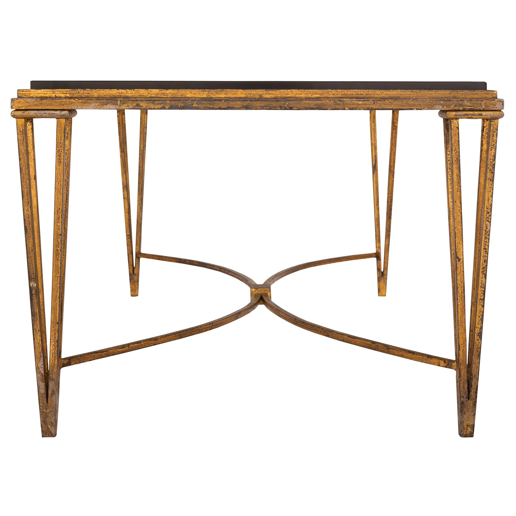 French Turn of the Century Louis XVI St. Coffee Table by Maison Ramsey In Good Condition In West Palm Beach, FL