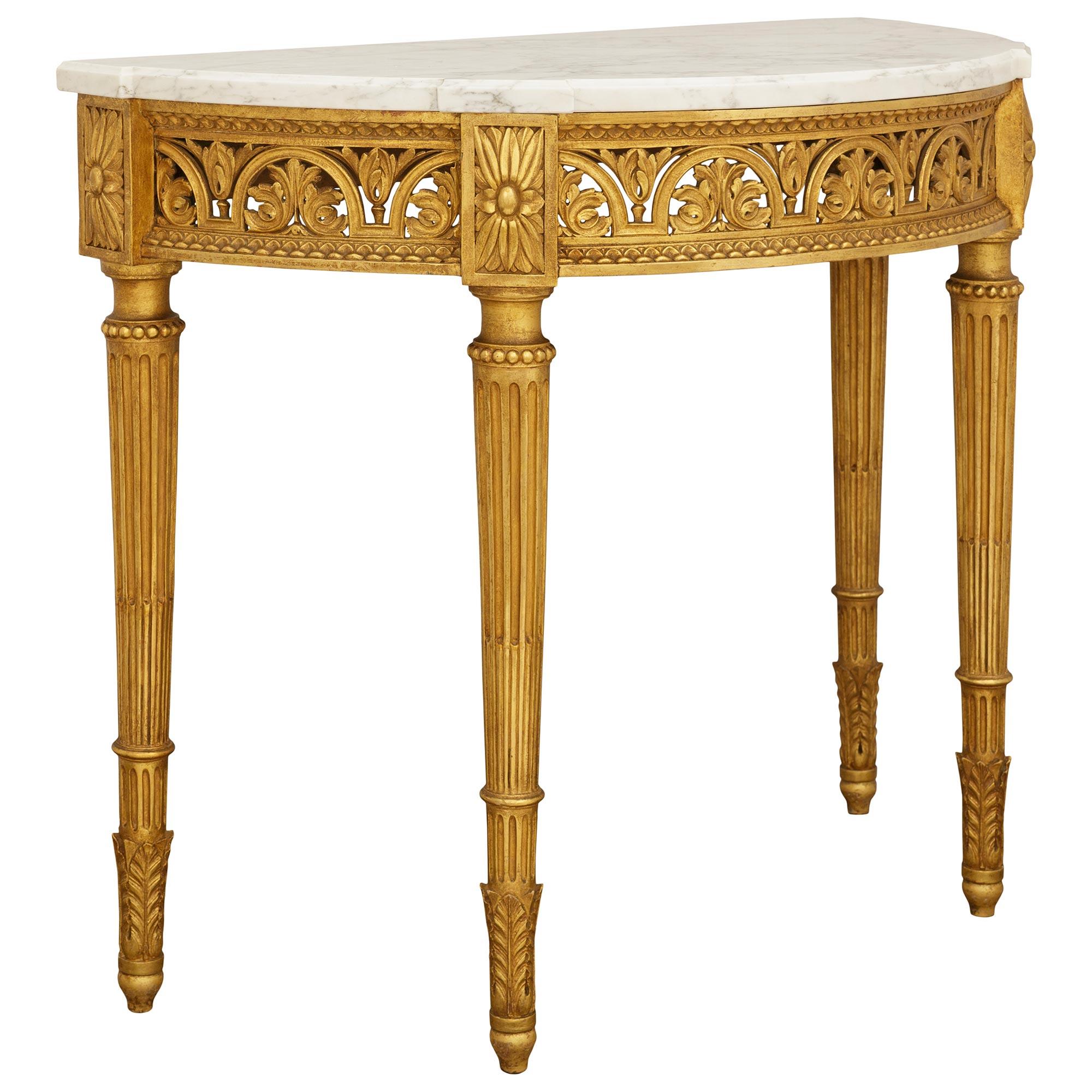 French Turn of the Century Louis XVI st. Giltwood and Carrara marble console In Good Condition For Sale In West Palm Beach, FL