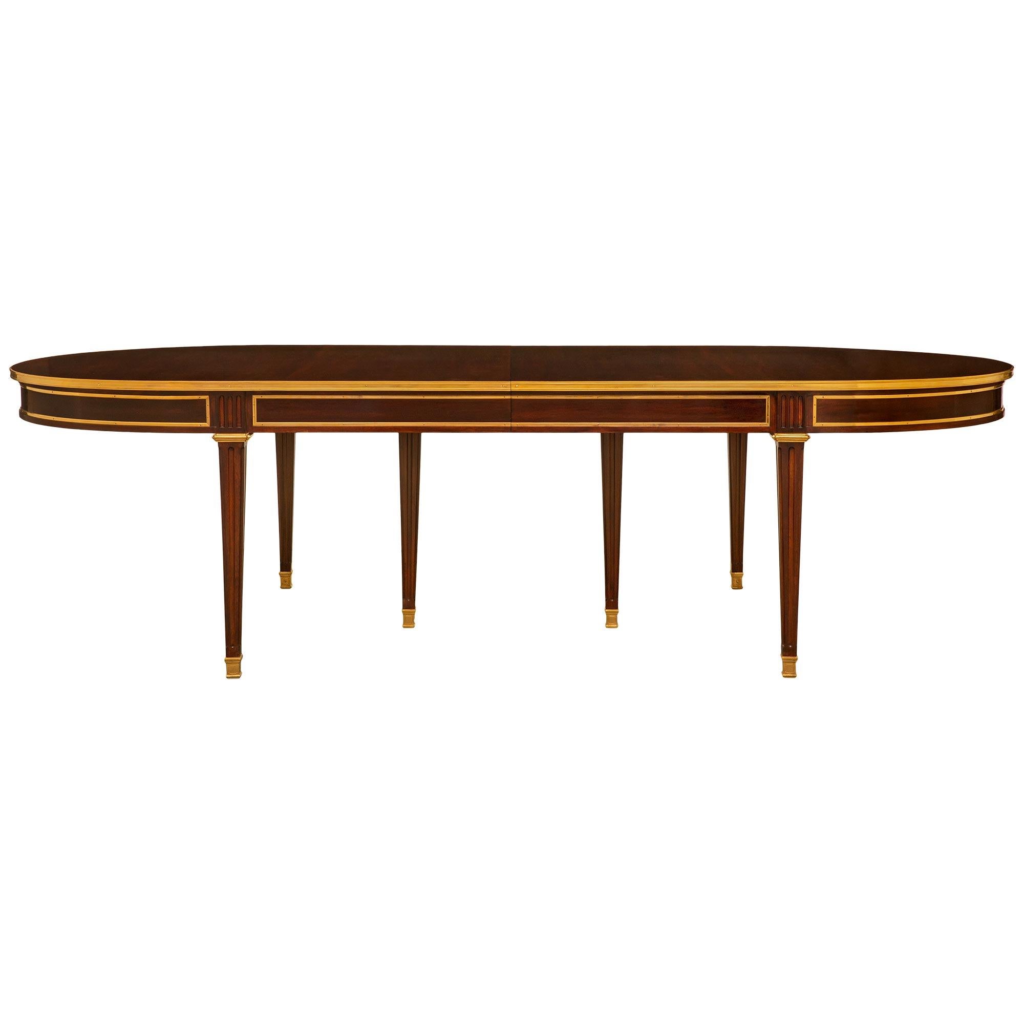 louis dining table
