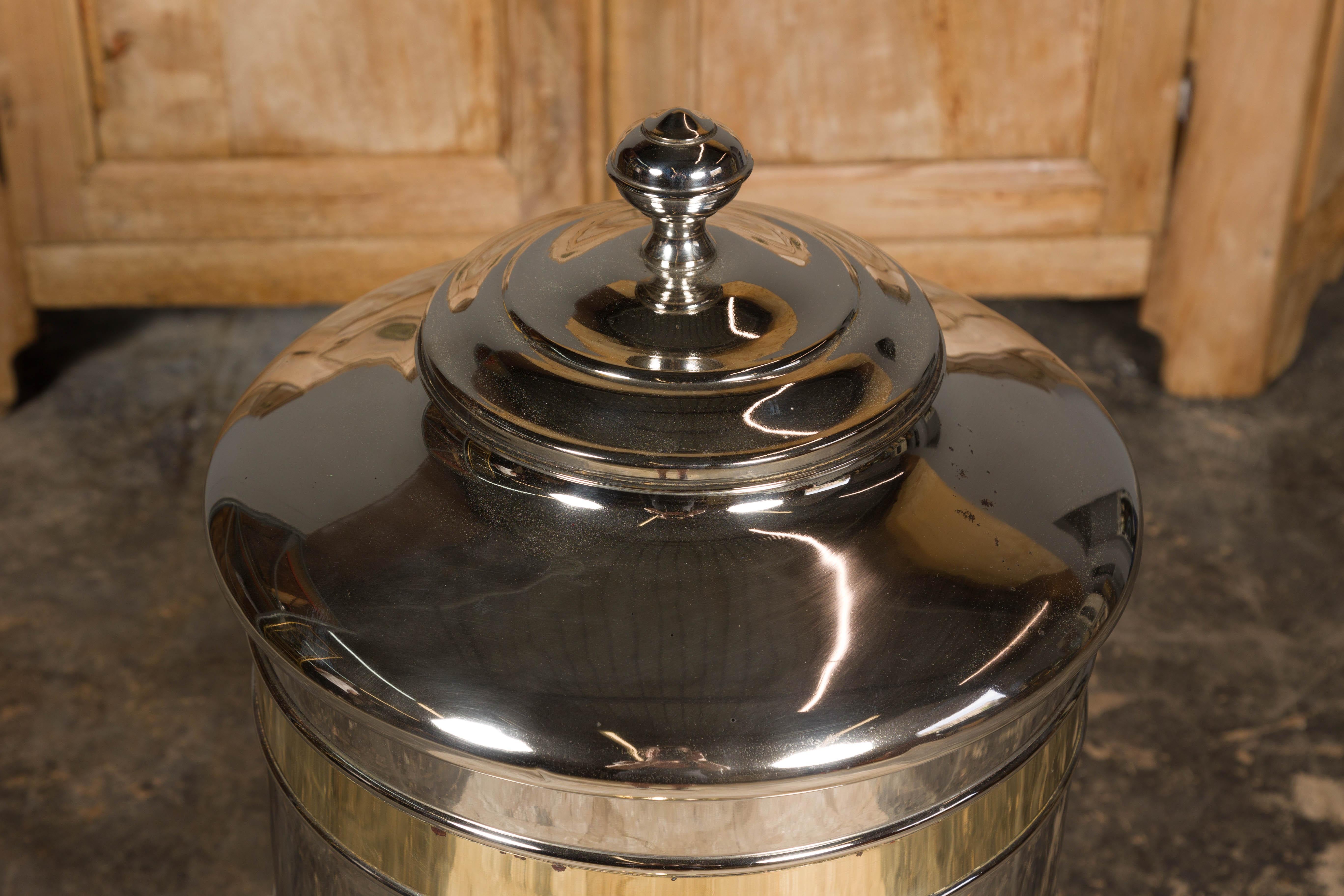 Dispenser per caffè in grani in ottone e acciaio, circa 1900 in vendita 3