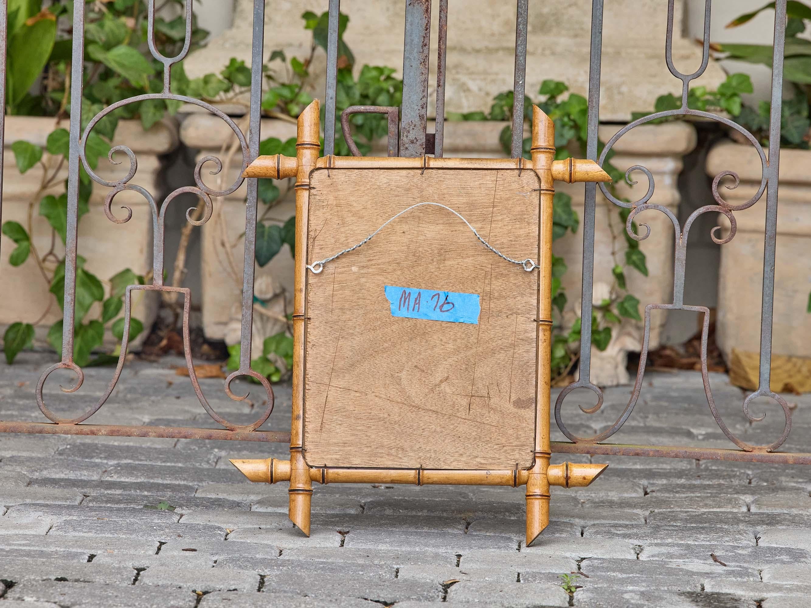 XX secolo Specchio da parete francese in finto bambù tornito con terminali affusolati, circa 1900 in vendita