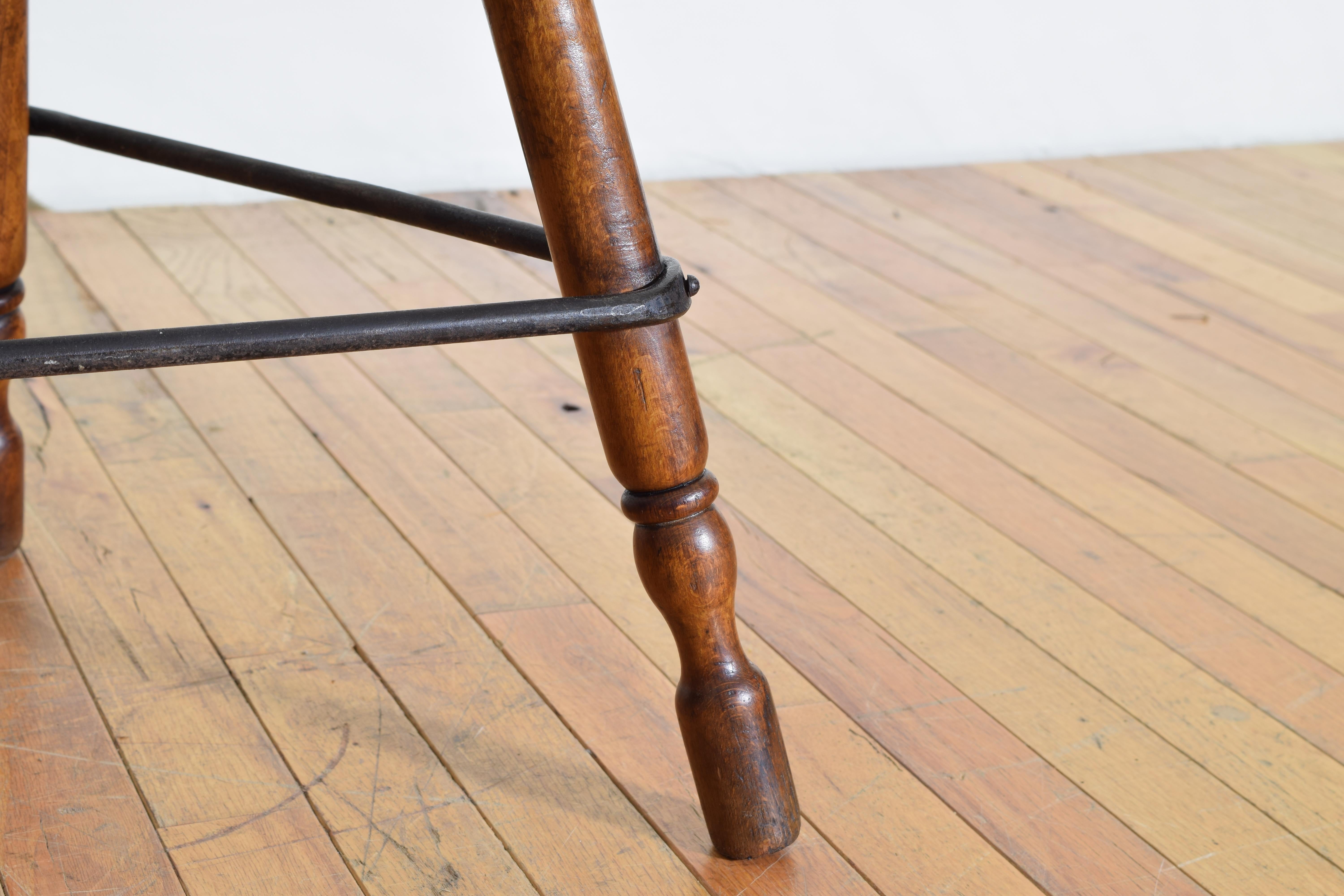 French Turned Walnut and Iron Adjustable Artist’s Stool, circa 1900 2