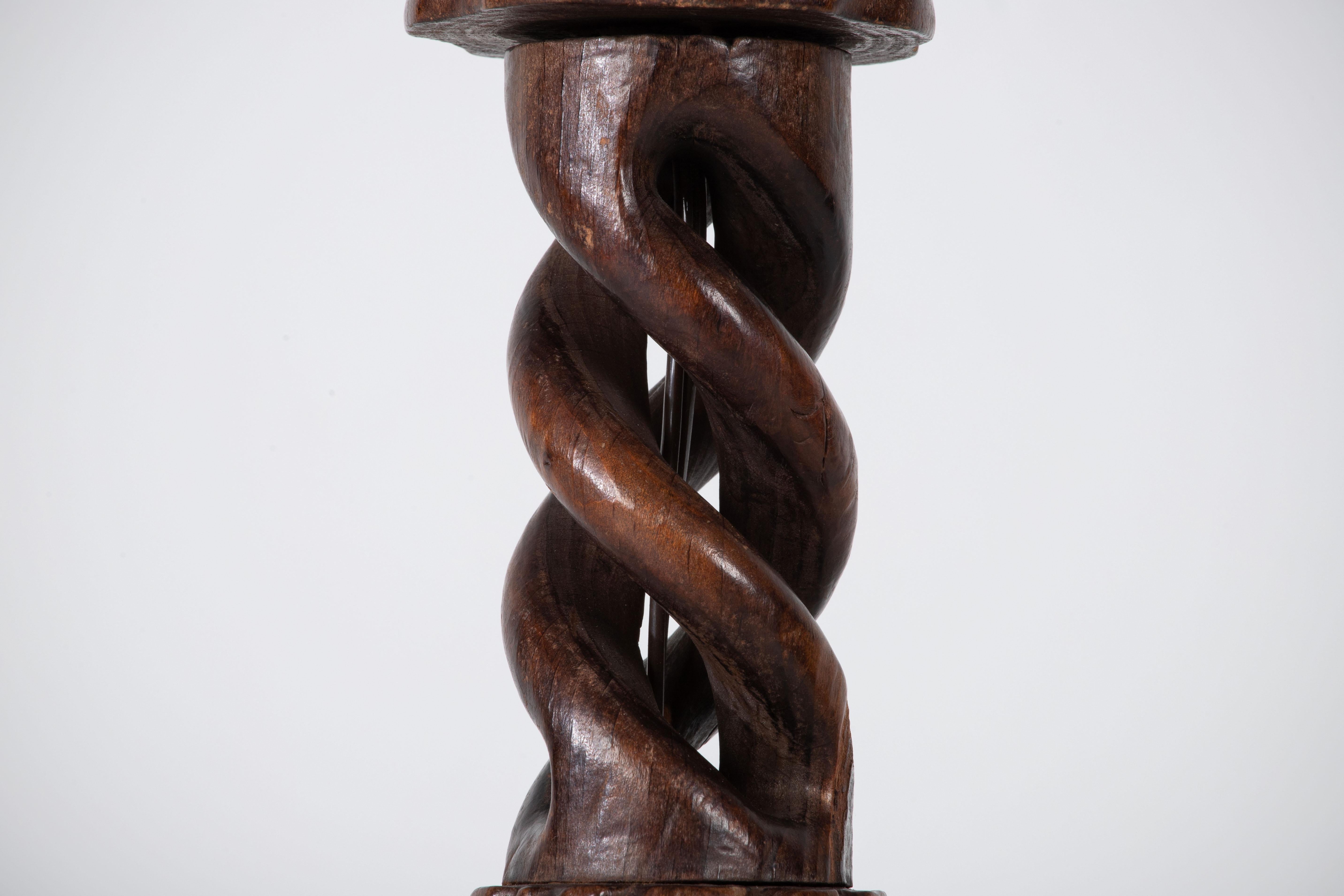 French Twist Turned Table Lamp, France, 1940 For Sale 2