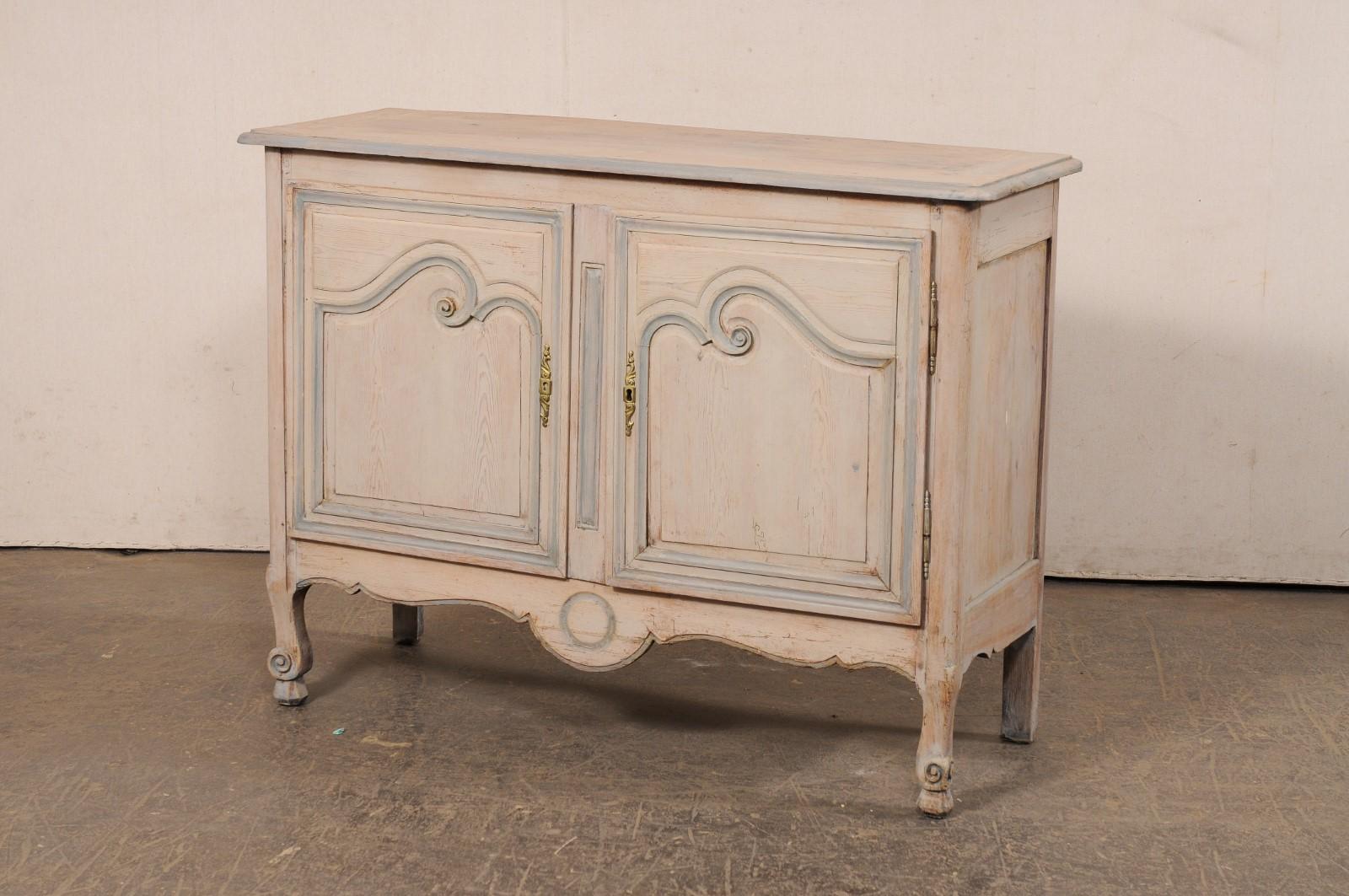 Mobile buffet francese a due porte in legno dipinto, XIX sec. in vendita 4